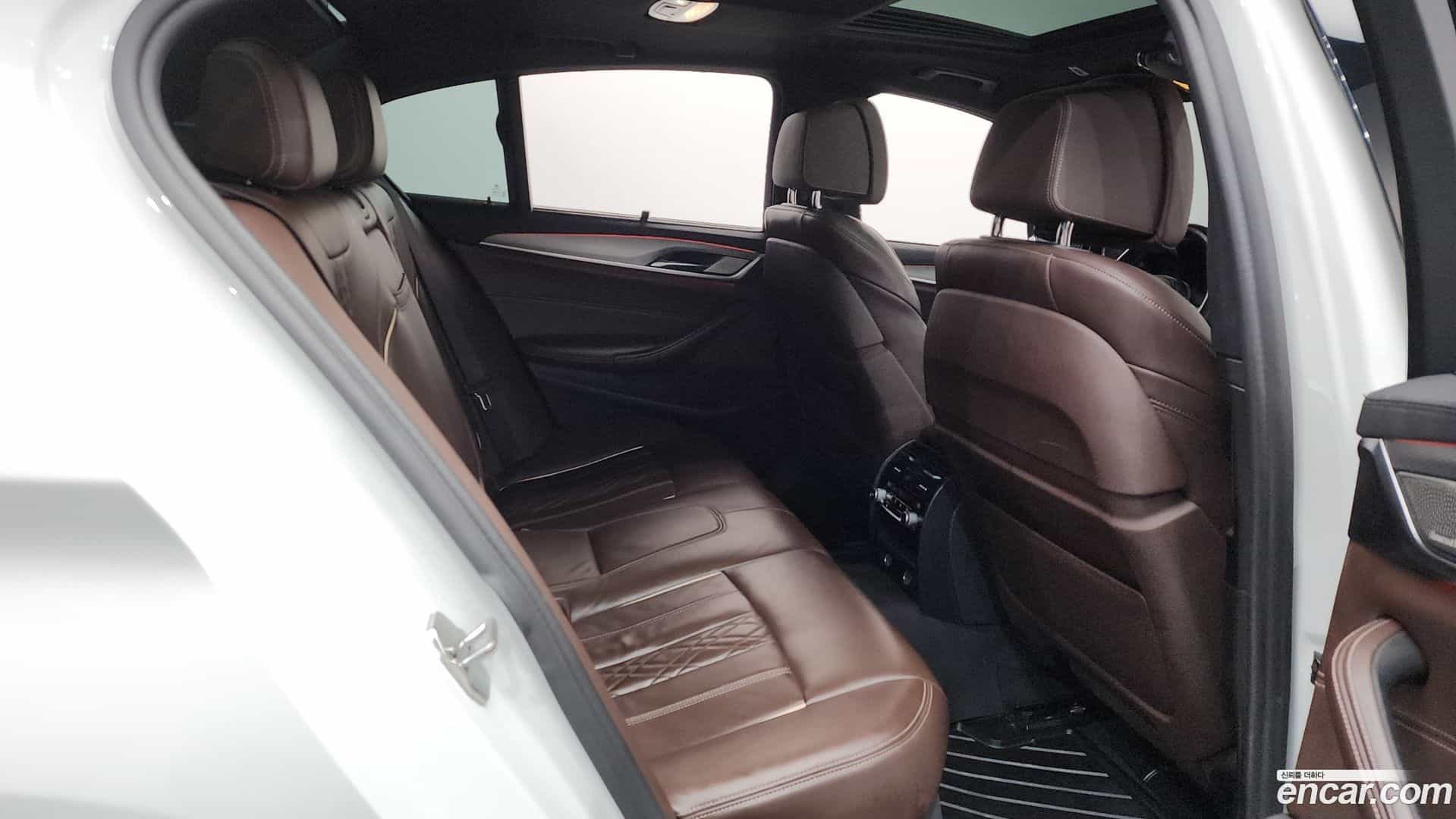 5-Series BMW 2019.6-OPTION-015