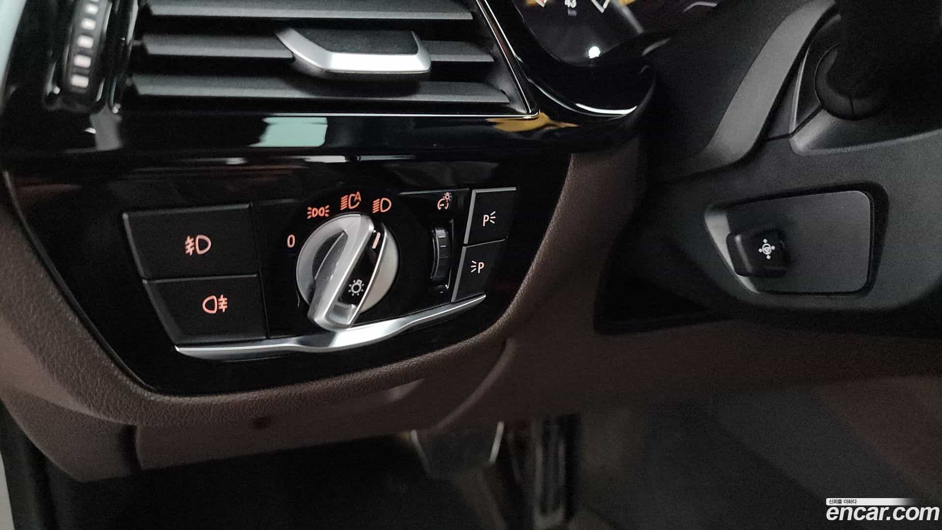 5-Series BMW 2019.6-OPTION-042