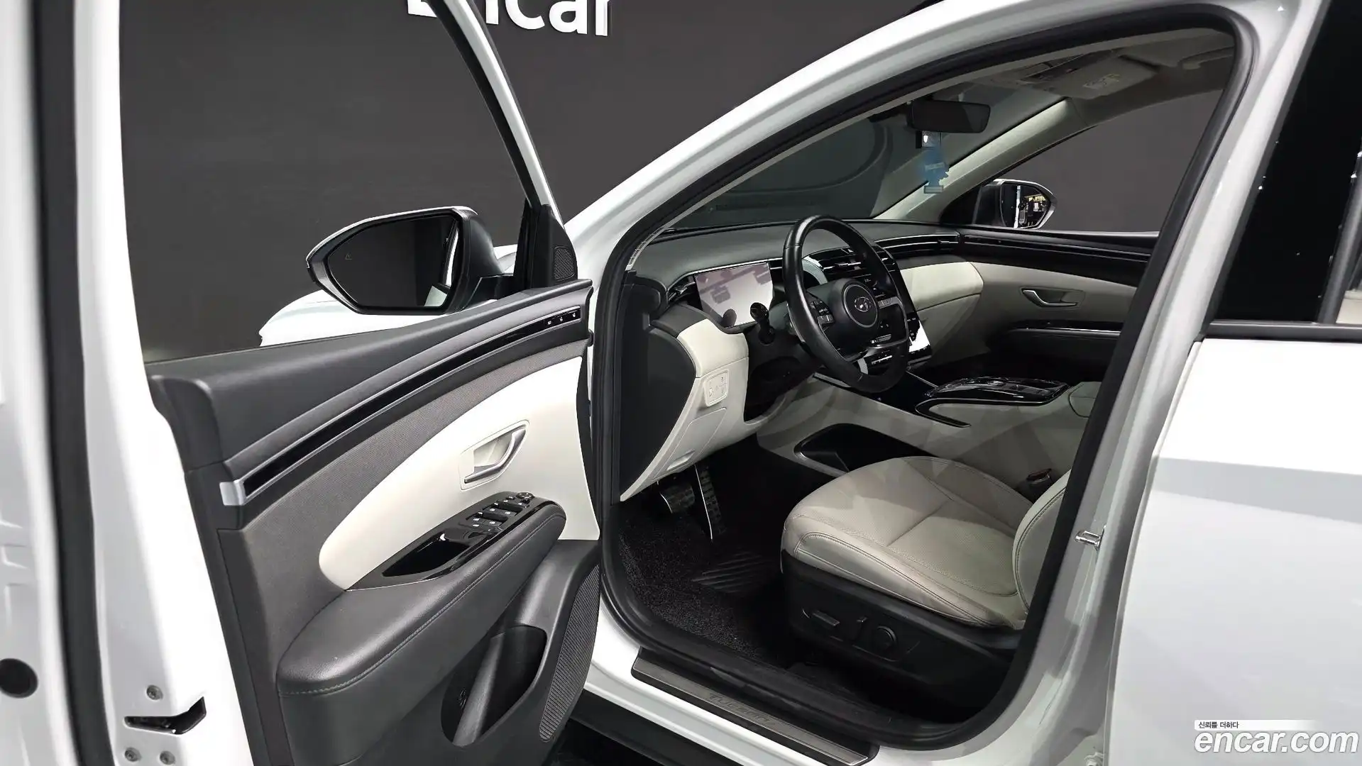 Tucson Hyundai 2022.5-INNER-010