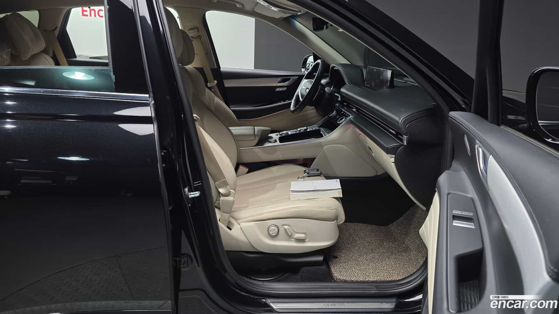 GV80 Genesis 2023.2-INNER-036