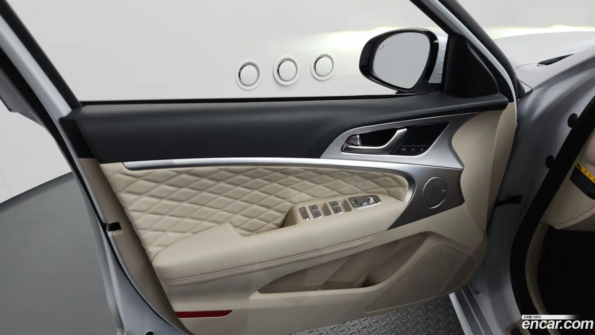 G70 Genesis 2019.4-INNER-034