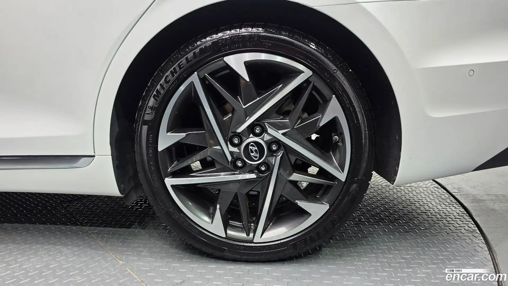 Grandeur Hyundai 2020.2-OUTER-031
