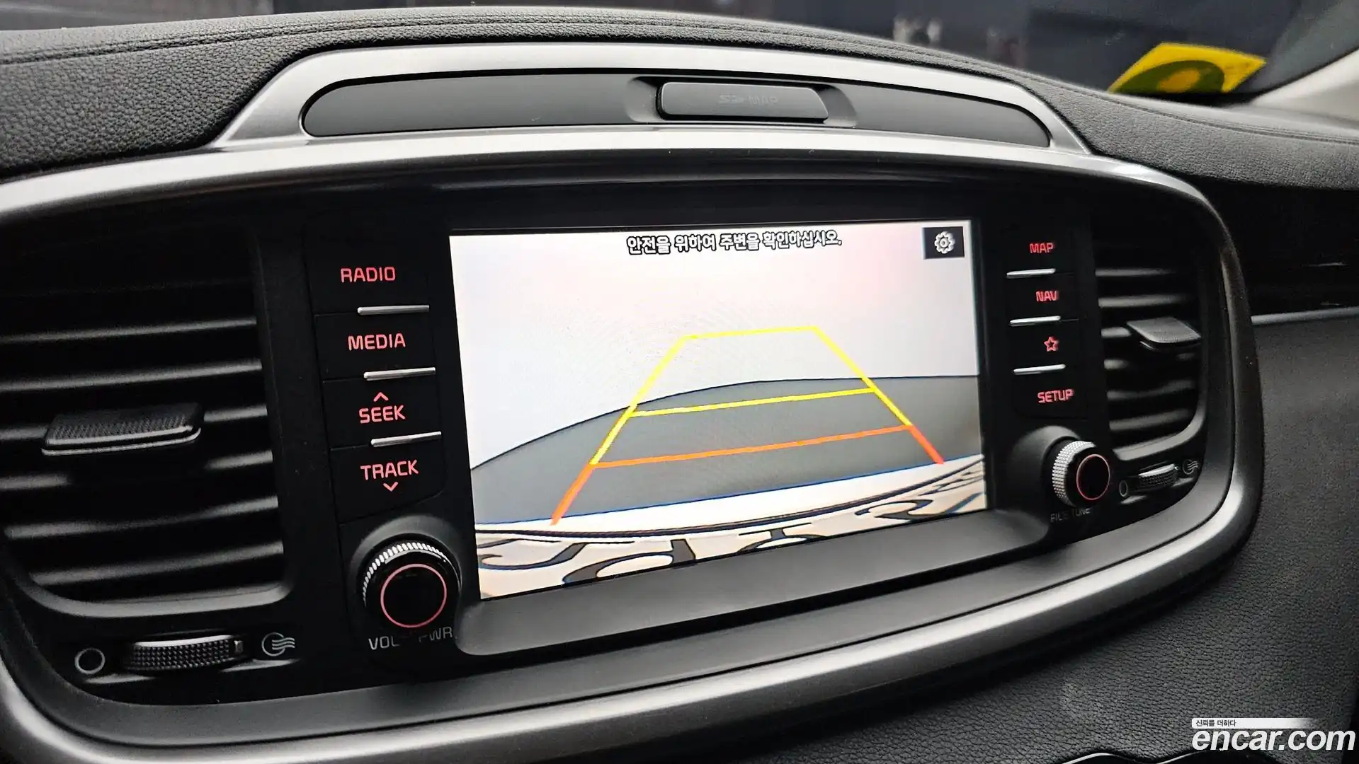 Sorento Kia 2019.8-OPTION-018