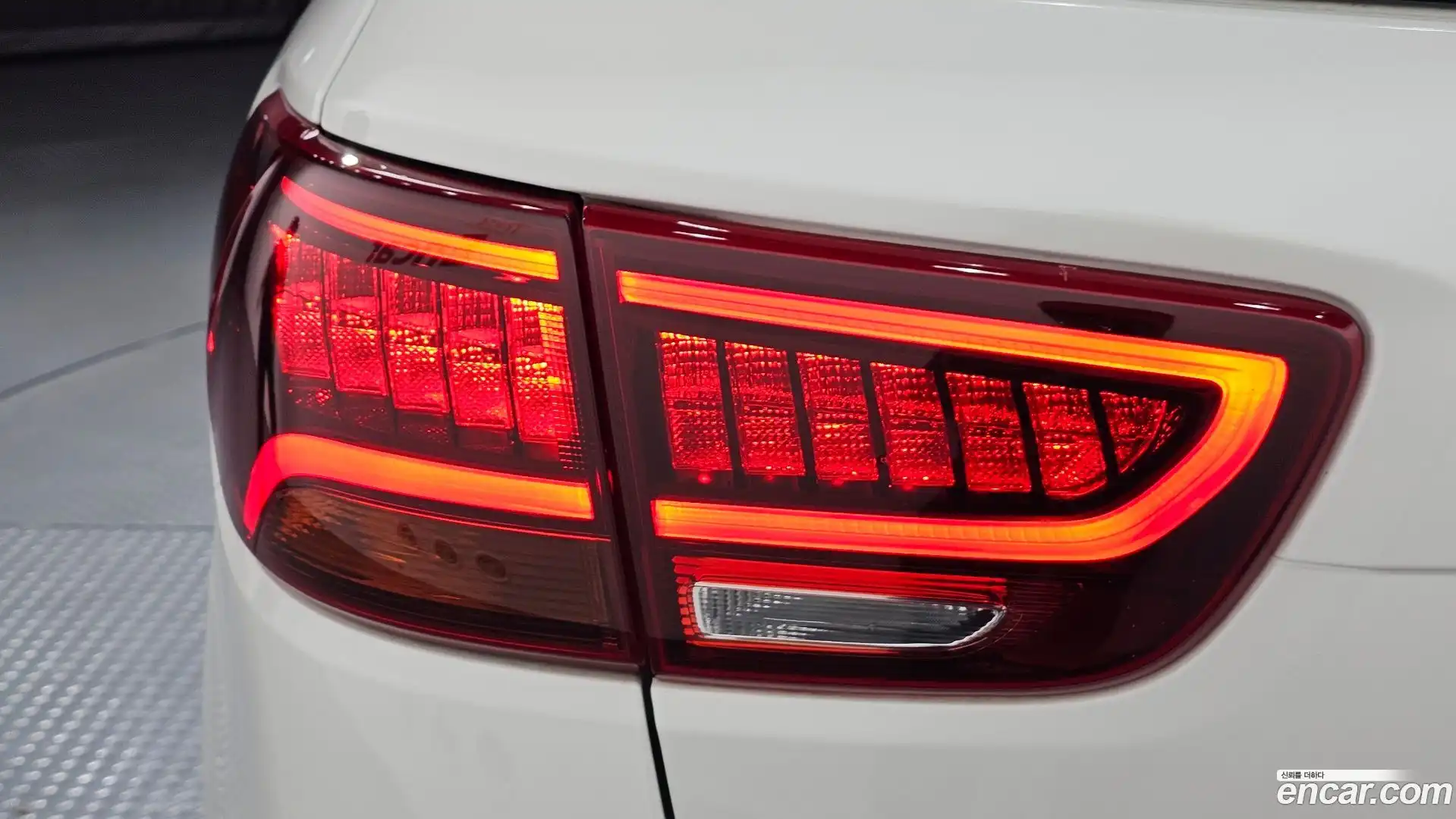 Sorento Kia 2019.8-OUTER-033
