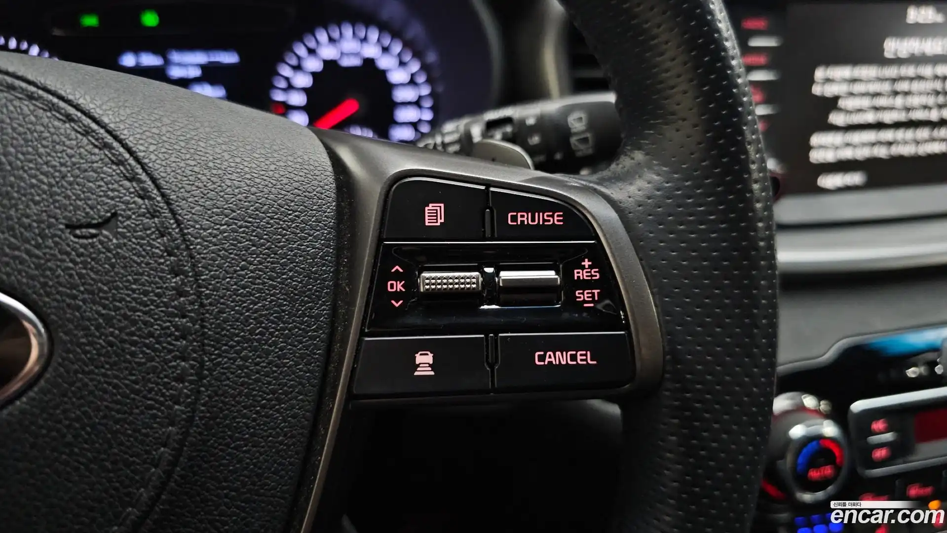 Sorento Kia 2019.8-OPTION-042