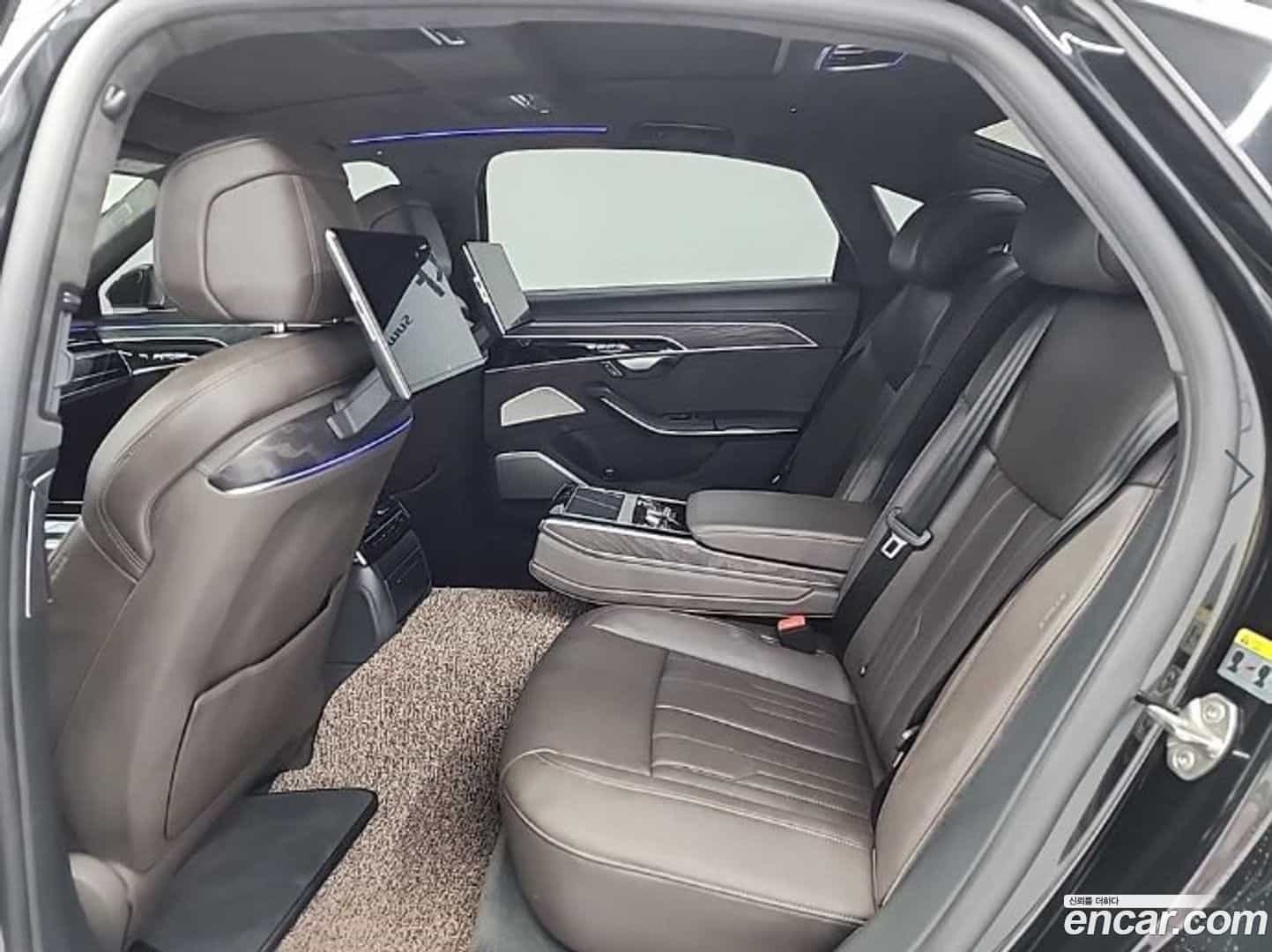 A8 Audi 2021.11-OPTION-016