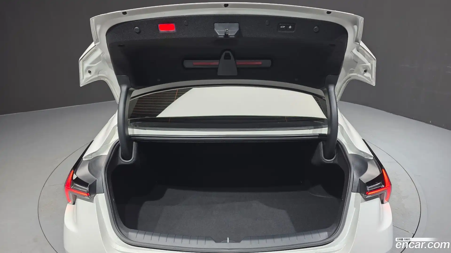 K8 Kia 2025.10-OPTION-021