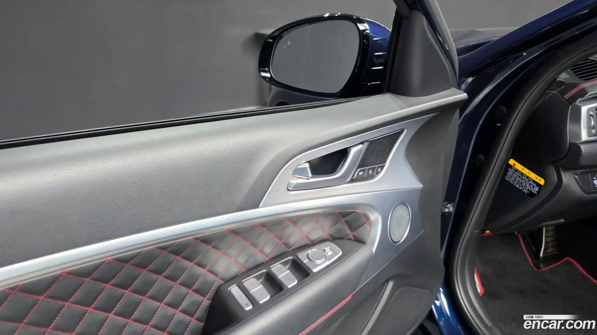 G70 Genesis 2019.0-OPTION-040