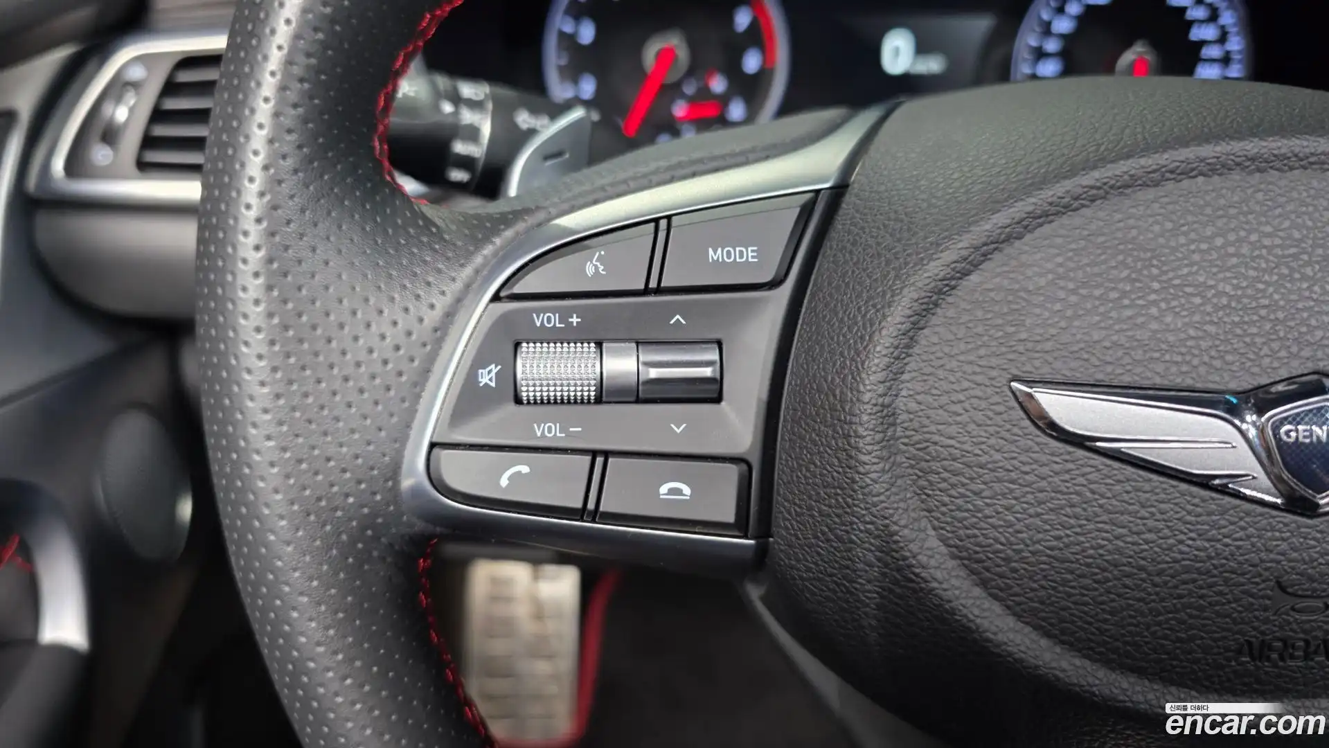 G70 Genesis 2019.0-OPTION-041
