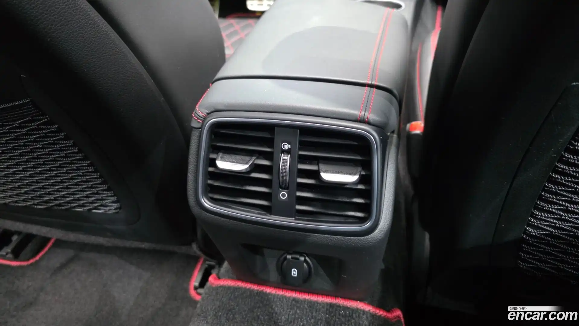 G70 Genesis 2019.0-OPTION-049