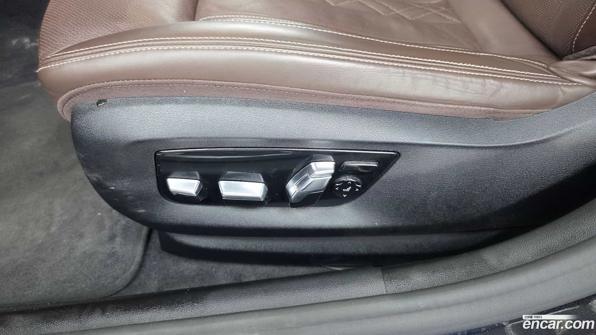 5-Series BMW 2022.10-OPTION-044