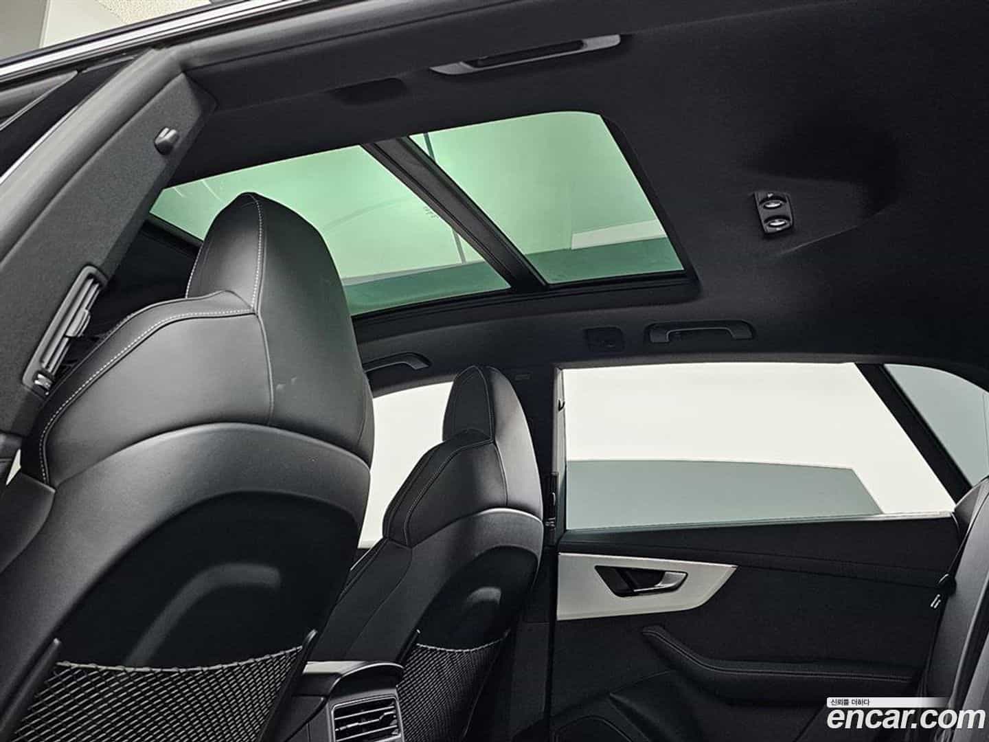 Q8 Audi 2023.2-OPTION-023