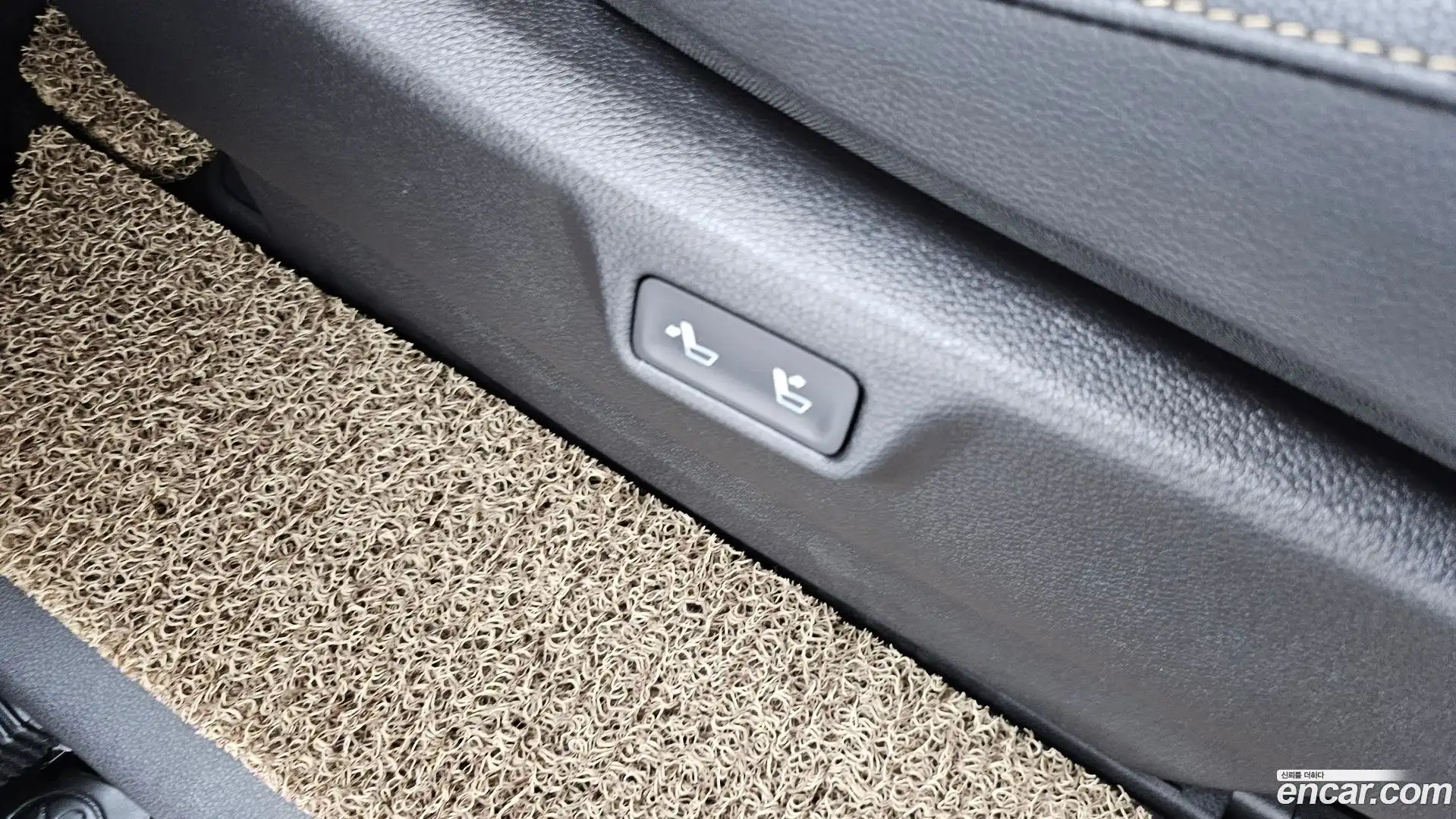 Canival Kia 2022.6-OPTION-048