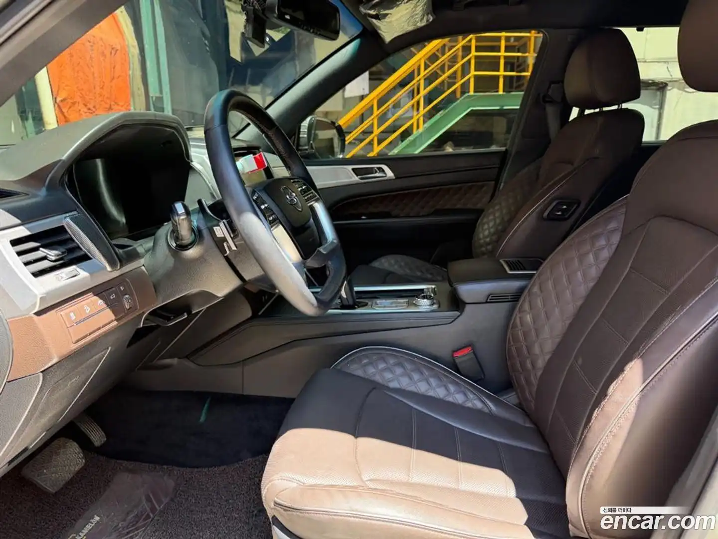 Rexton KG Mobility 2022.1-INNER-010