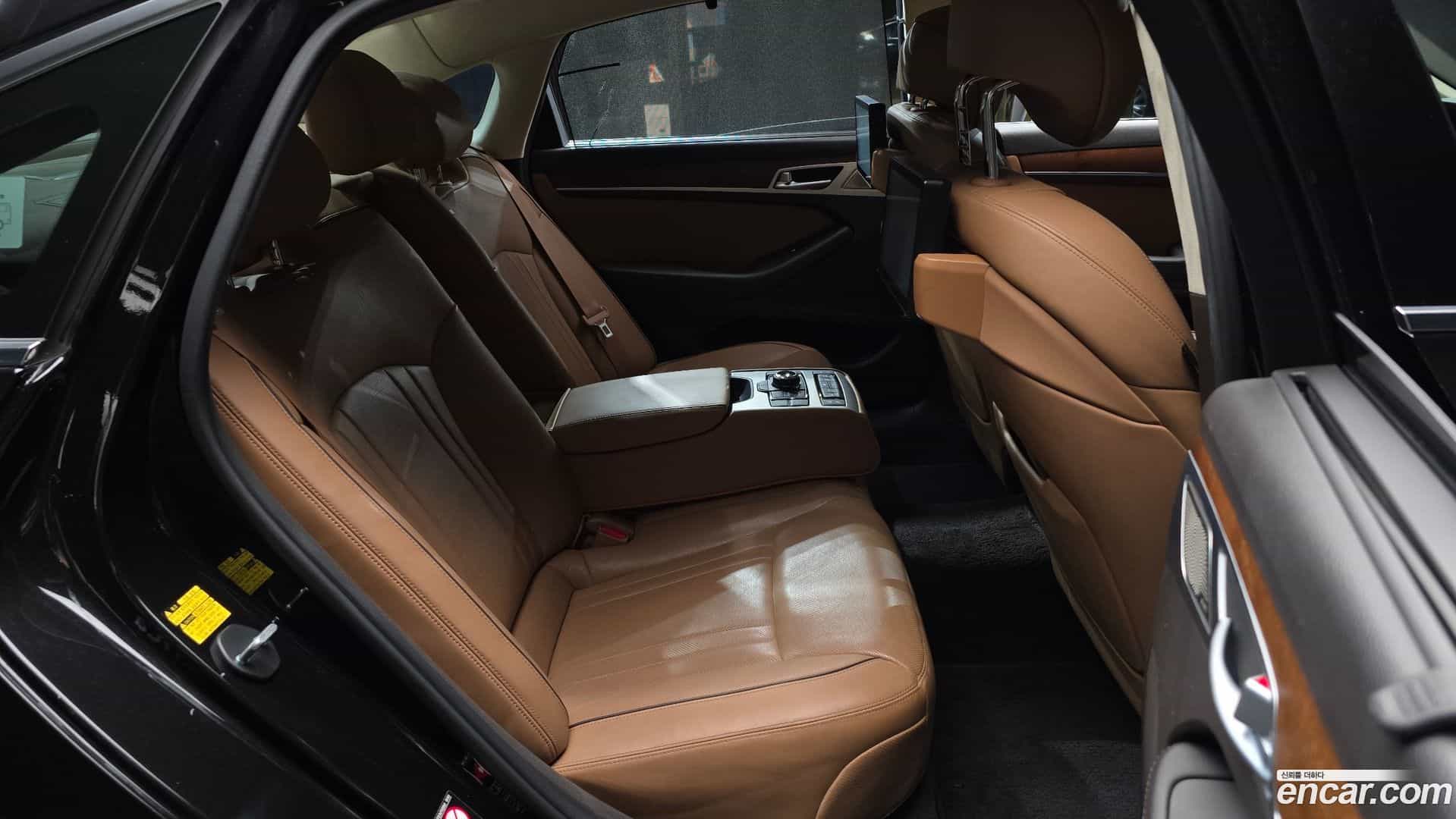 G80 Genesis 2017.5-OPTION-015