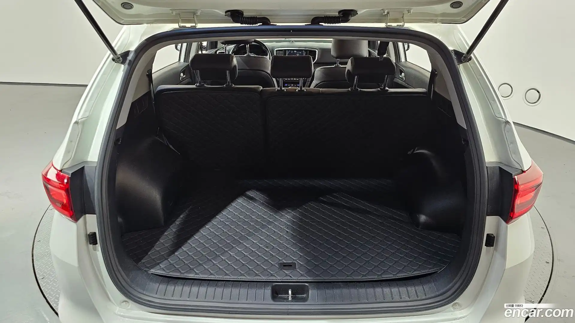 Sportage Kia 2019.2-OPTION-022