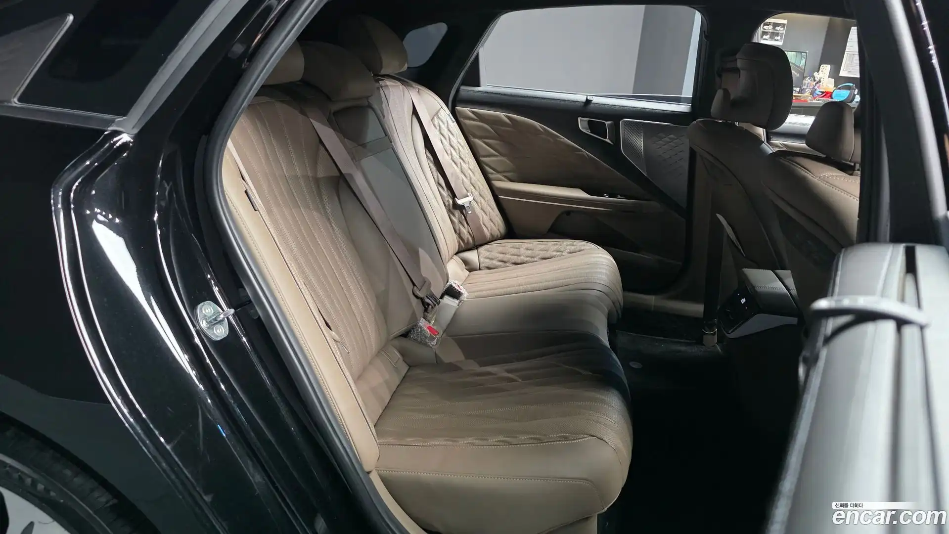 K8 Kia 2023.3-OPTION-016