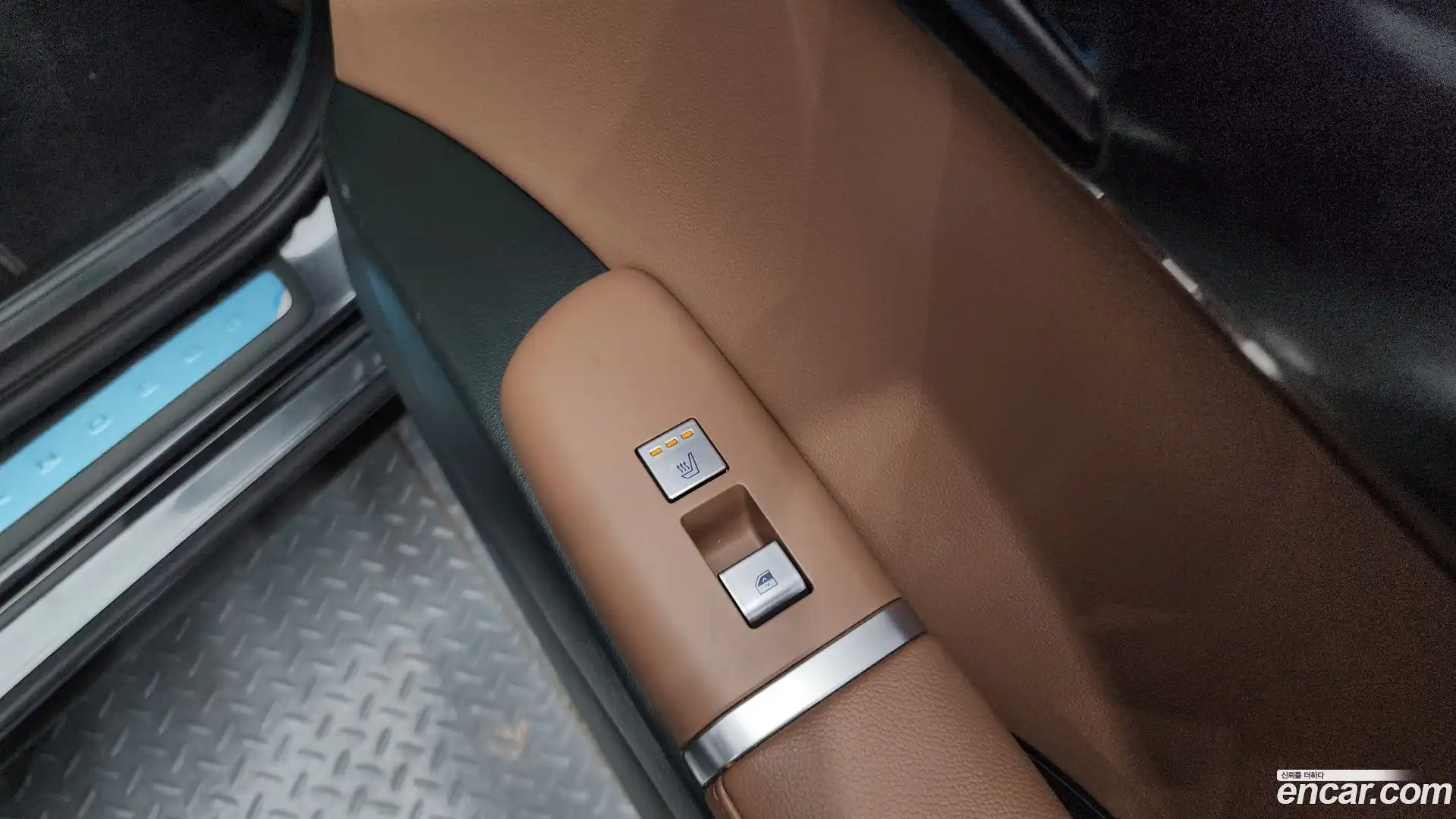 Grandeur Hyundai 2023.7-OPTION-042