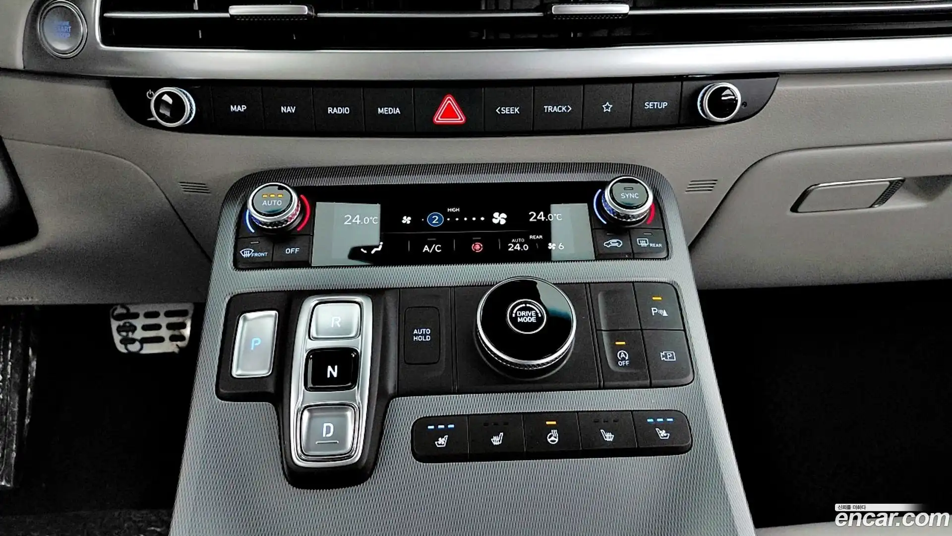 Palisade Hyundai 2024.2-INNER-009