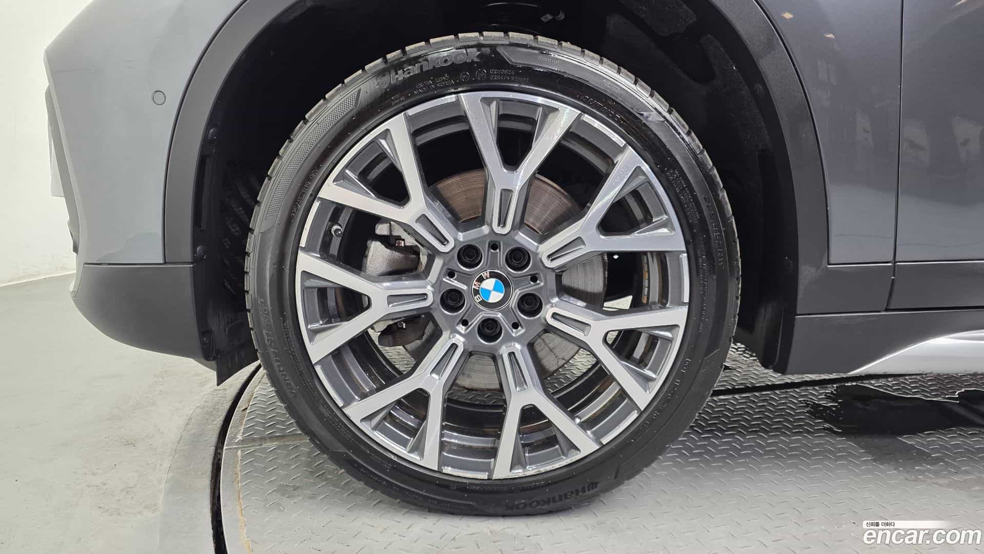 X1 BMW 2022.7-OUTER-005