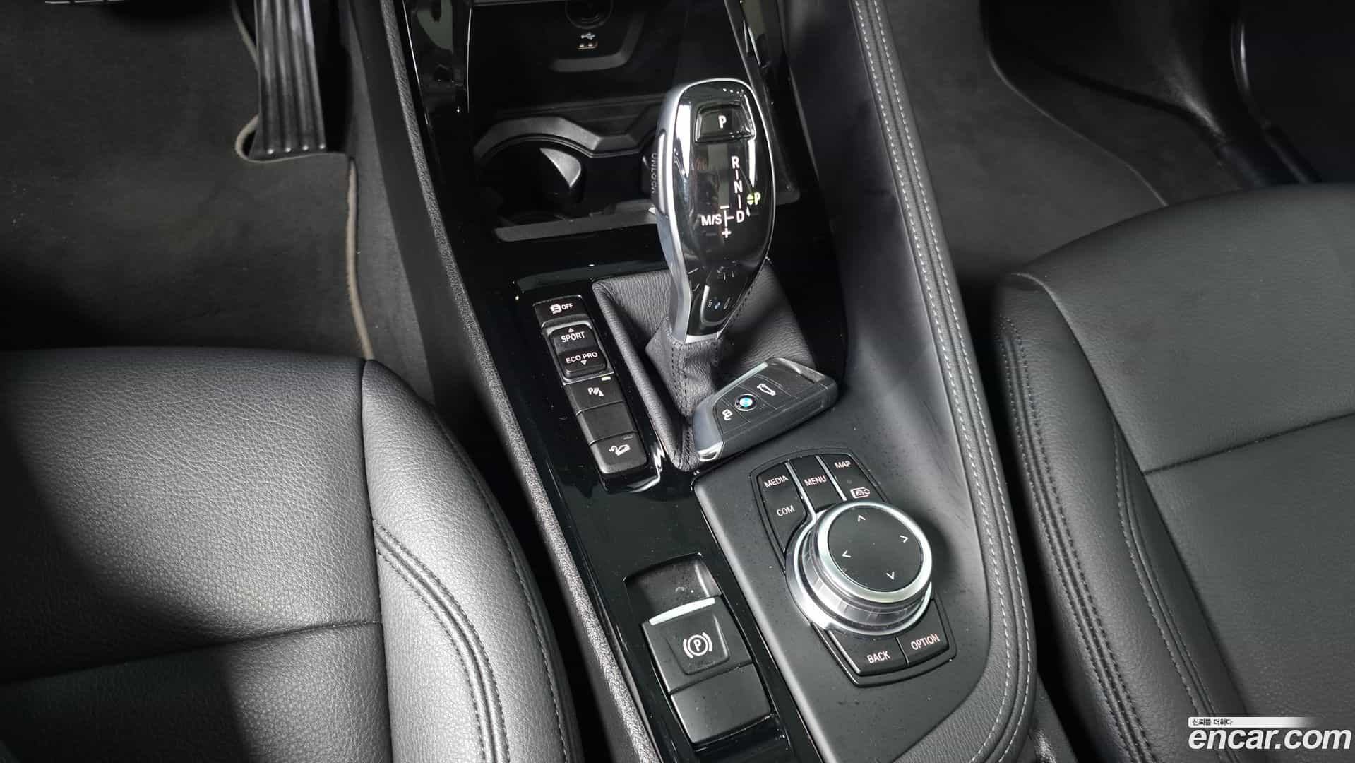X1 BMW 2022.7-INNER-009