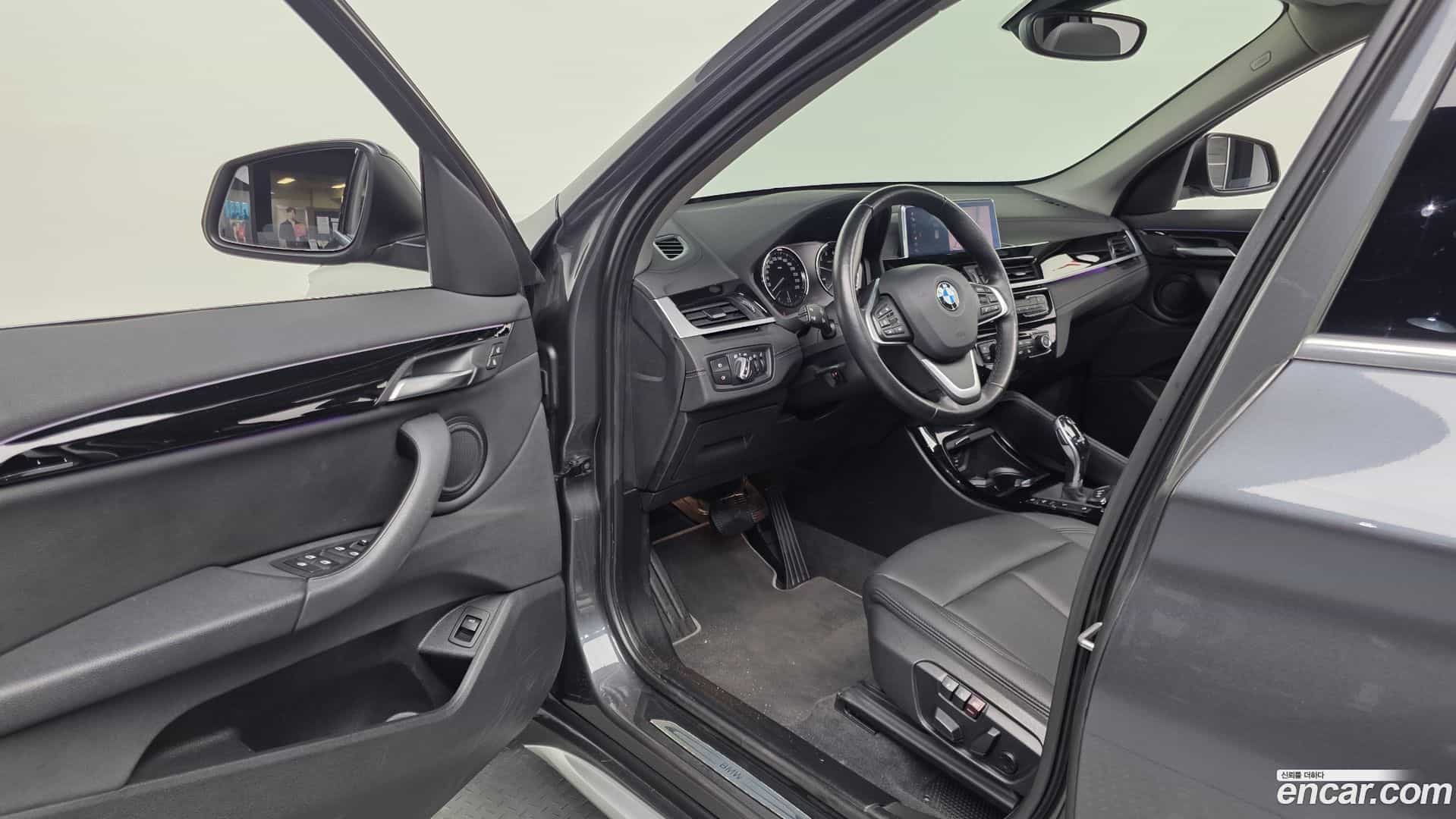 X1 BMW 2022.7-INNER-010