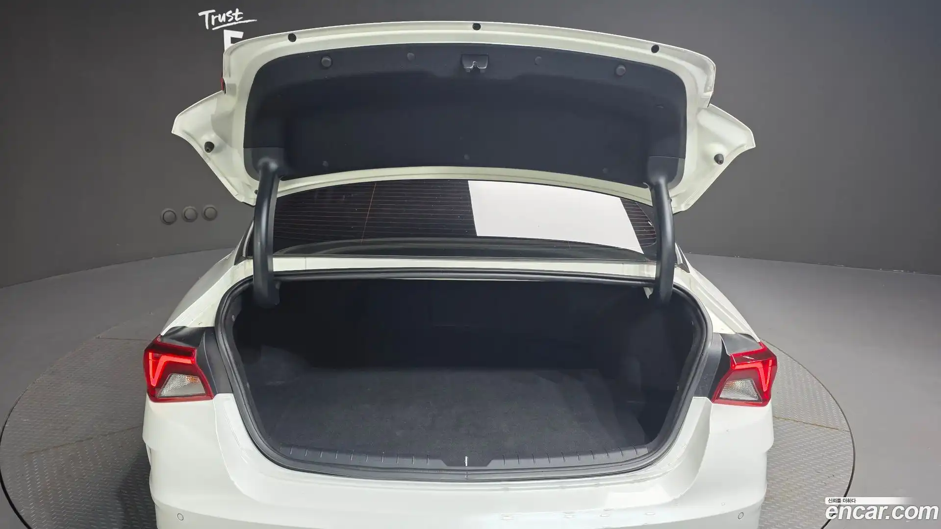 K5 Kia 2020.6-OPTION-024