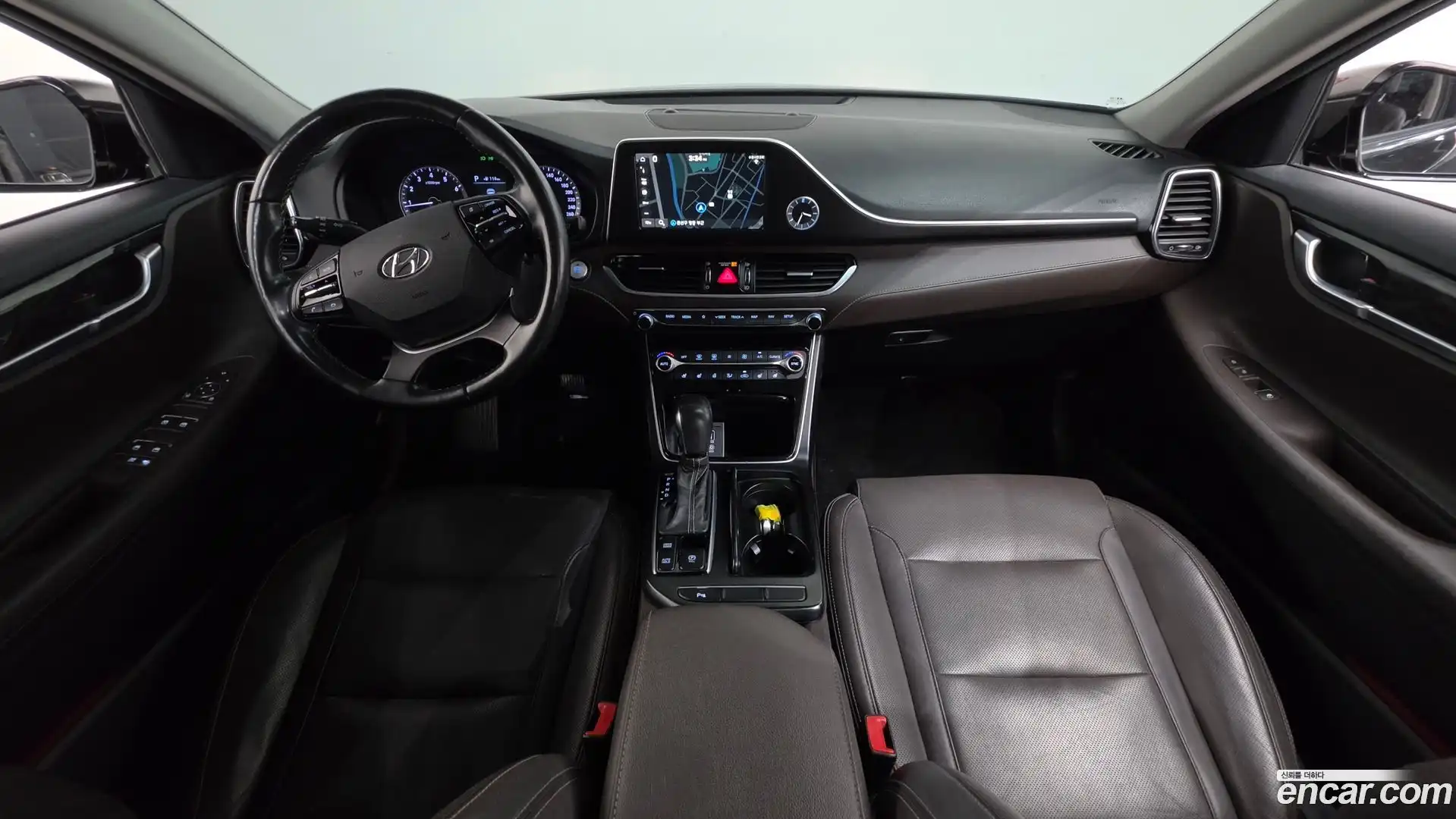 Grandeur Hyundai 2017.6-INNER-007