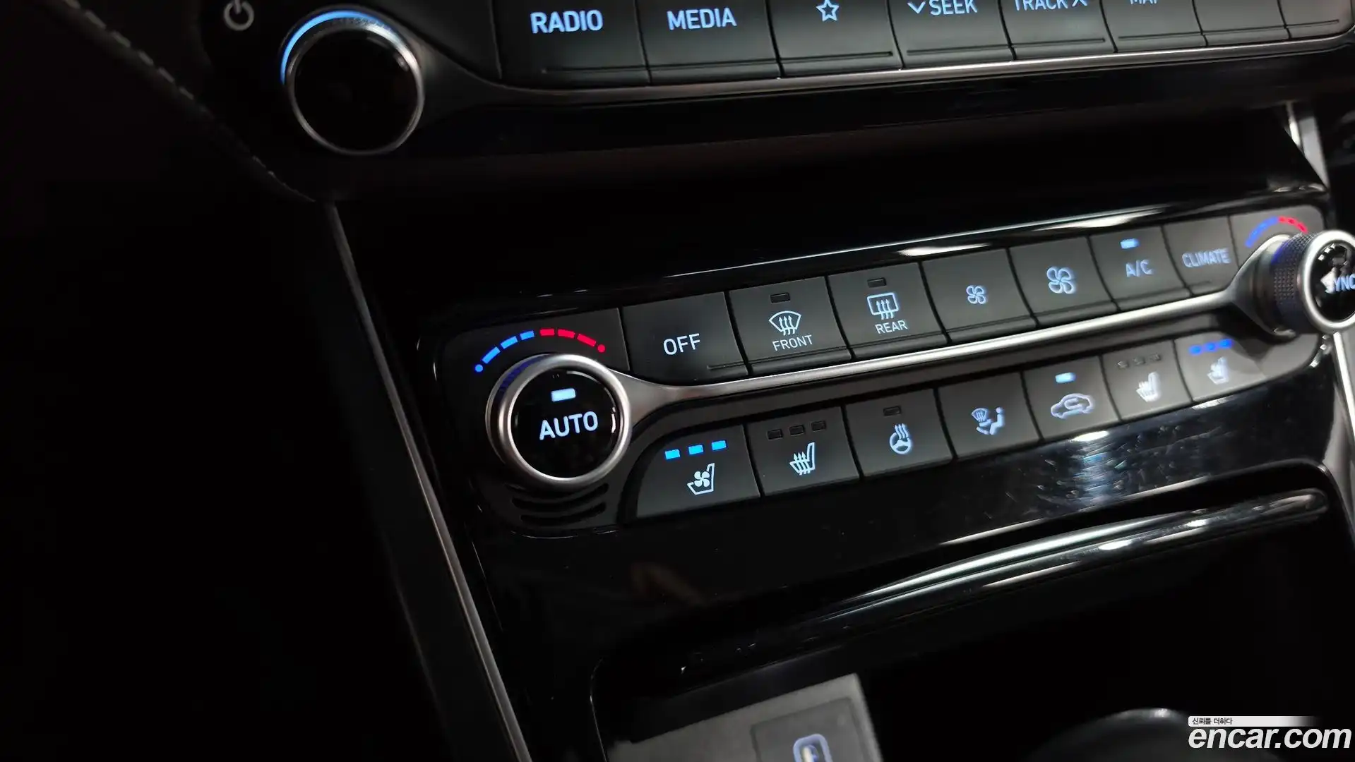 Grandeur Hyundai 2017.6-OPTION-044