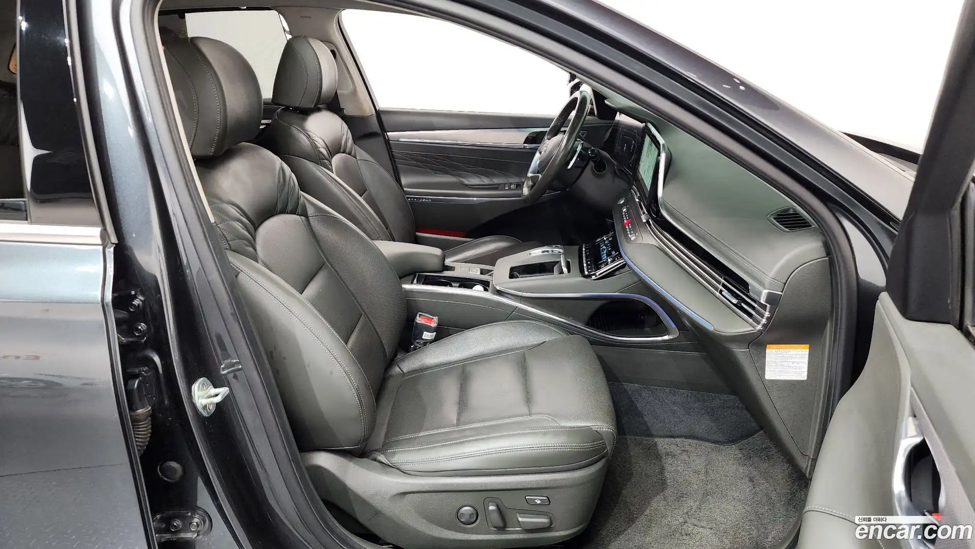 Grandeur Hyundai 2021.9-INNER-036