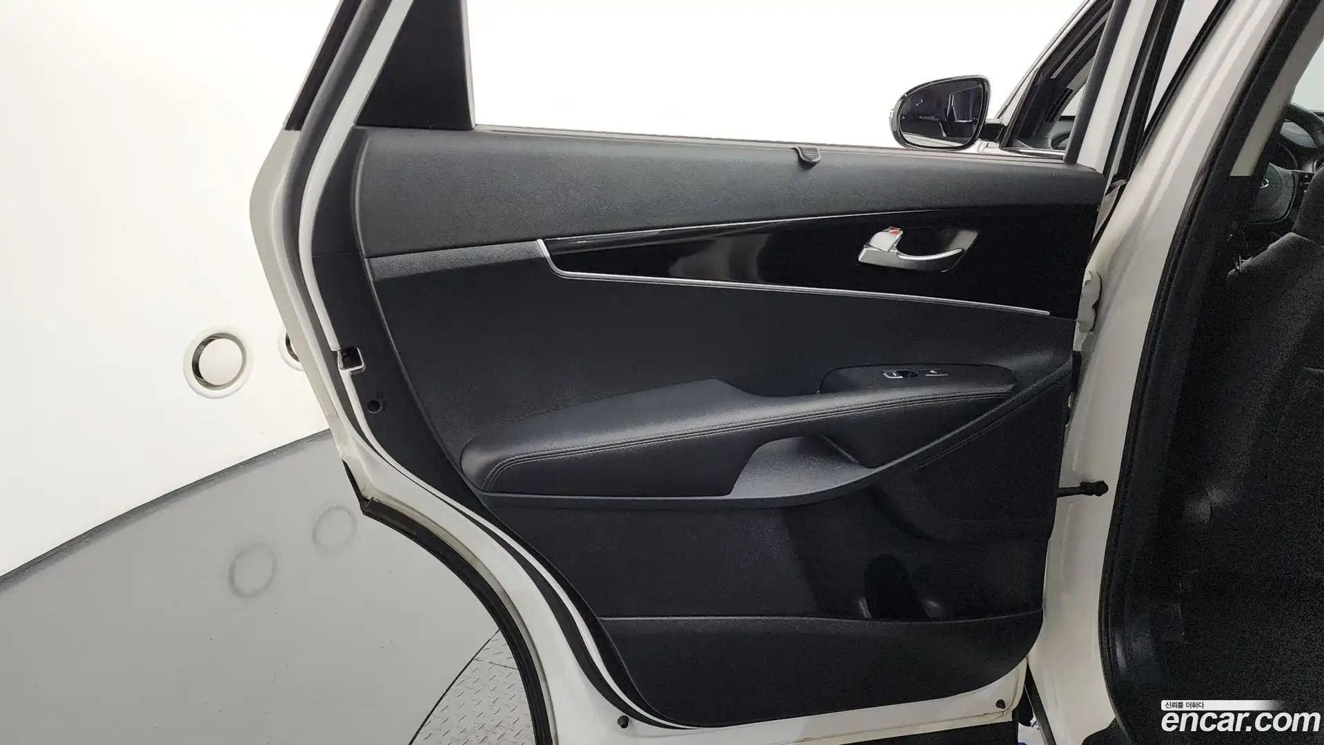 Sorento Kia 2019.6-INNER-035