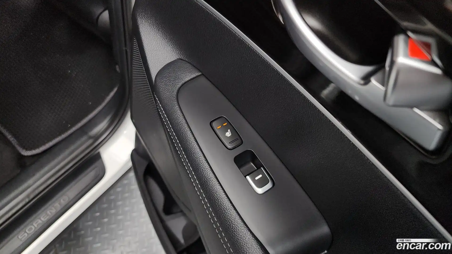 Sorento Kia 2019.6-OPTION-045