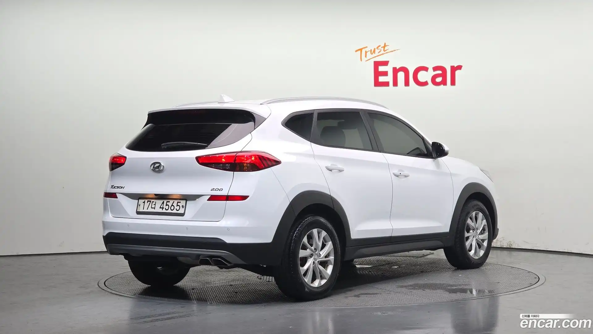 Tucson Hyundai 2019.1-OUTER-002