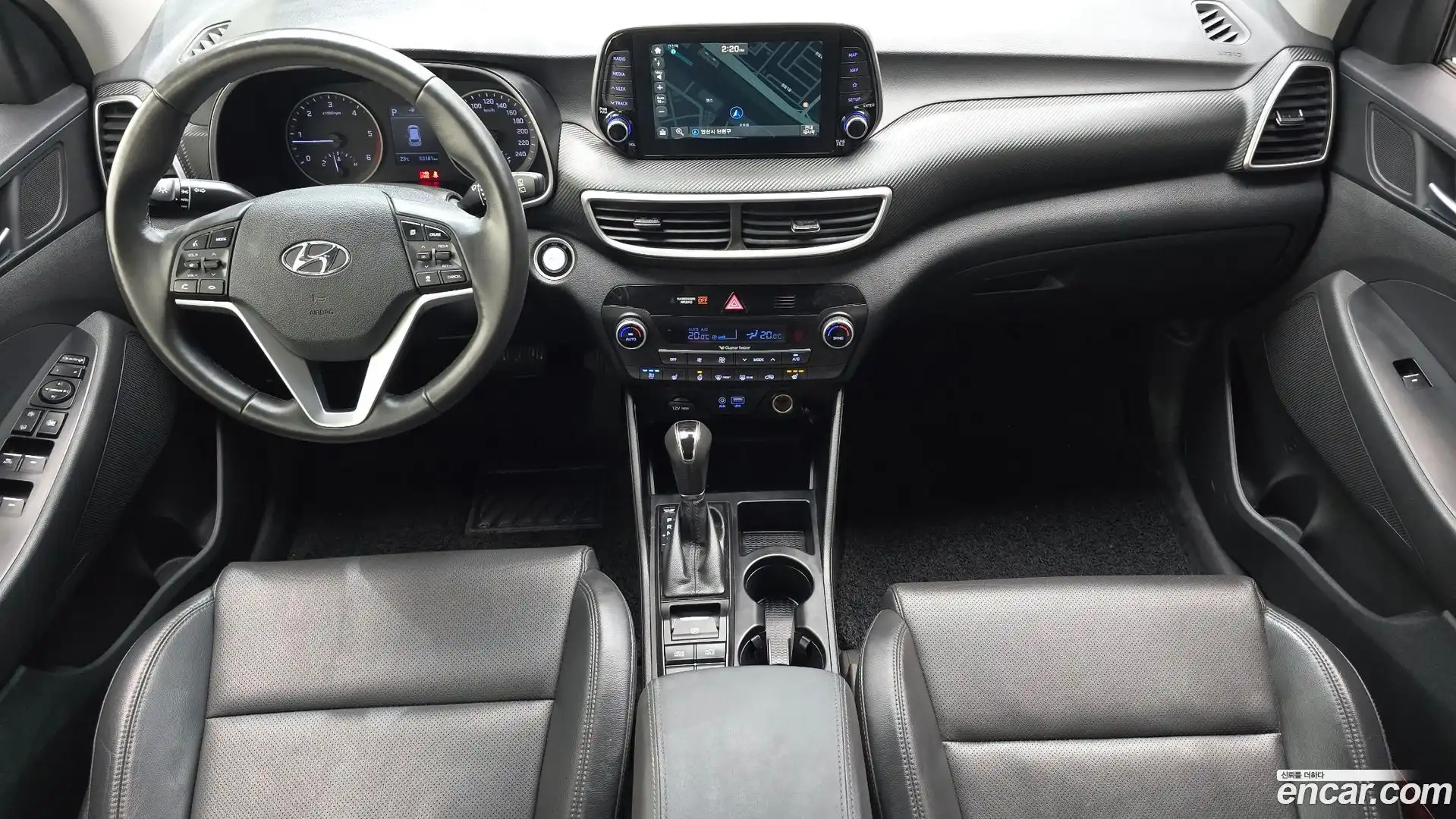 Tucson Hyundai 2019.1-INNER-007
