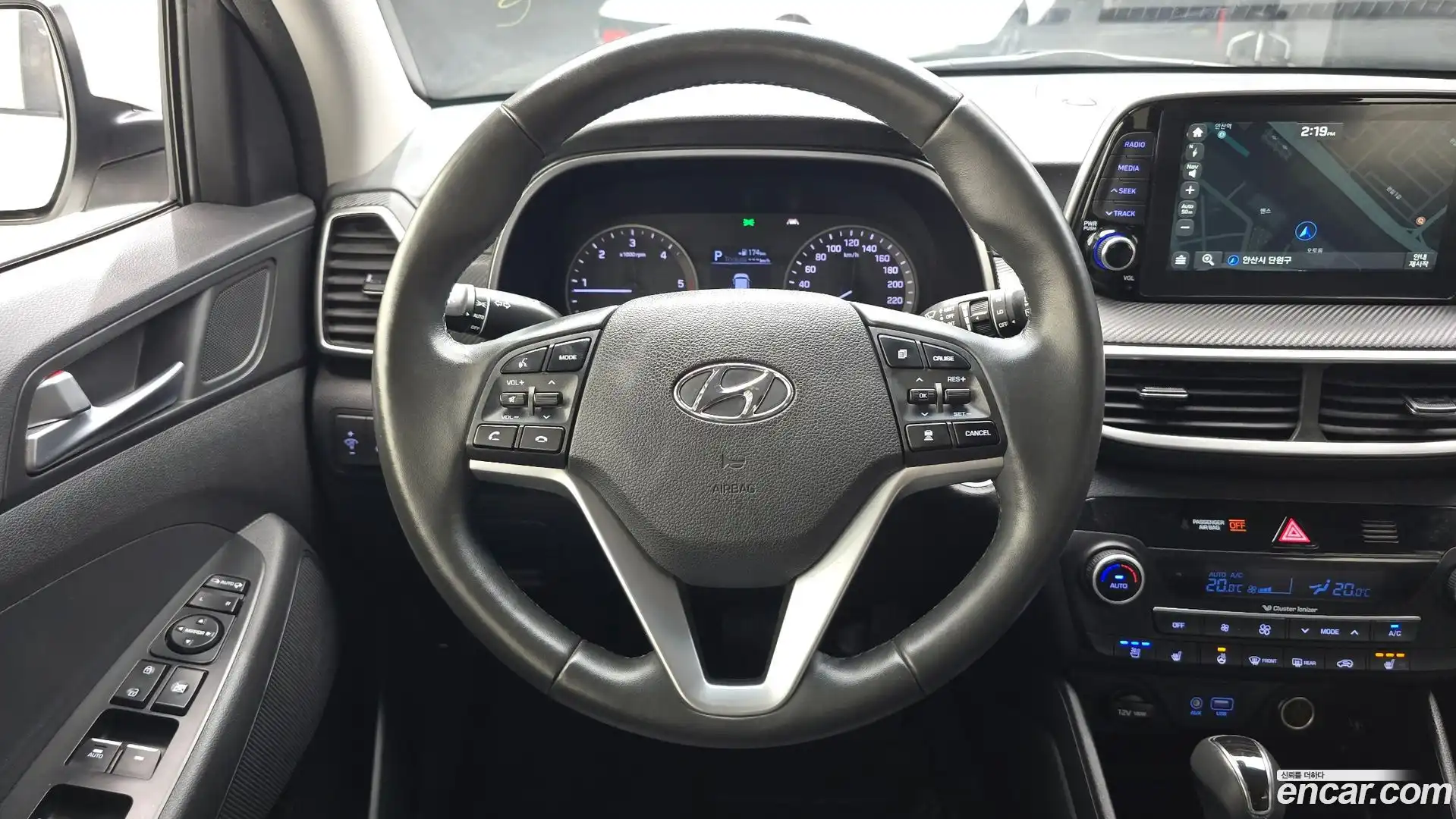 Tucson Hyundai 2019.1-OPTION-017