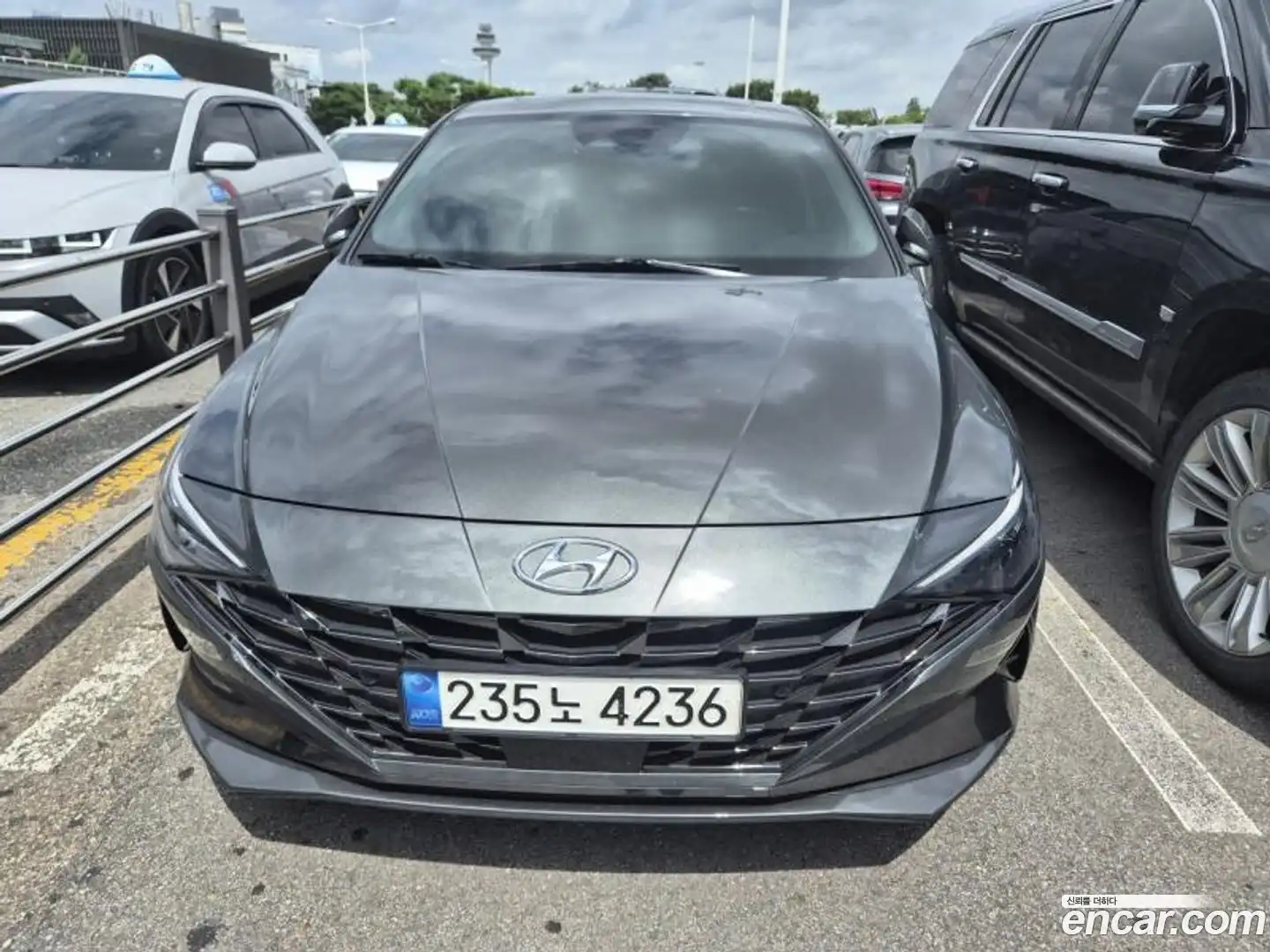 AVANTE Hyundai 2021.10-OUTER-001