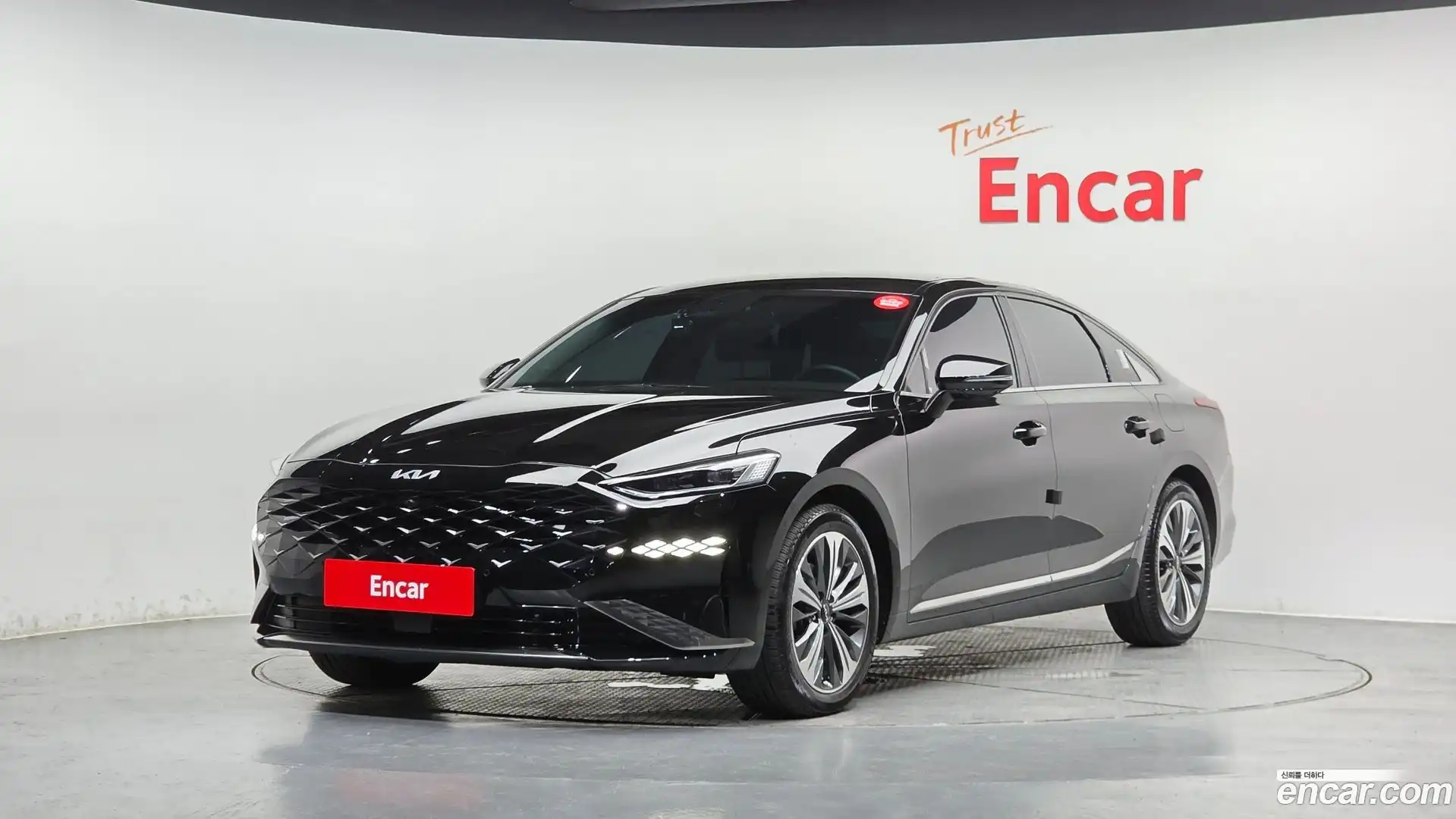 K8 Kia 2022.0-OUTER-001