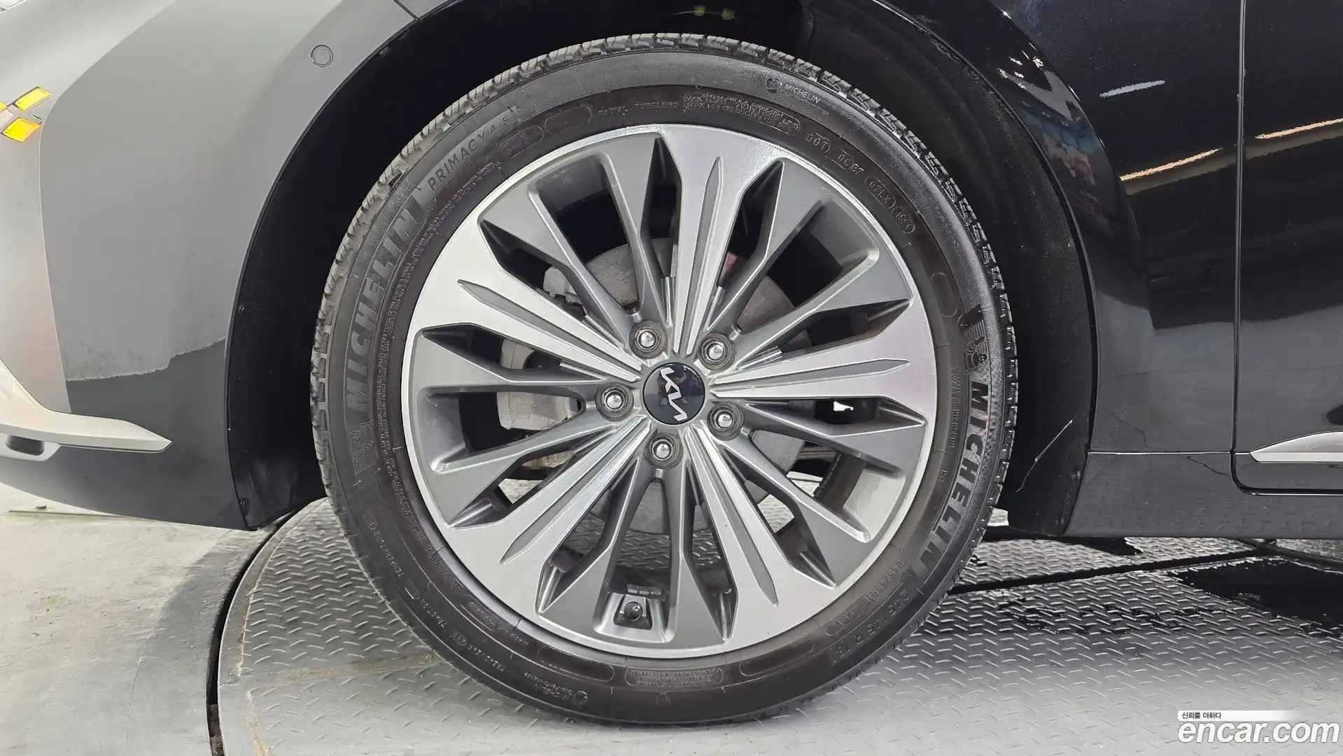 K8 Kia 2022.0-OUTER-005
