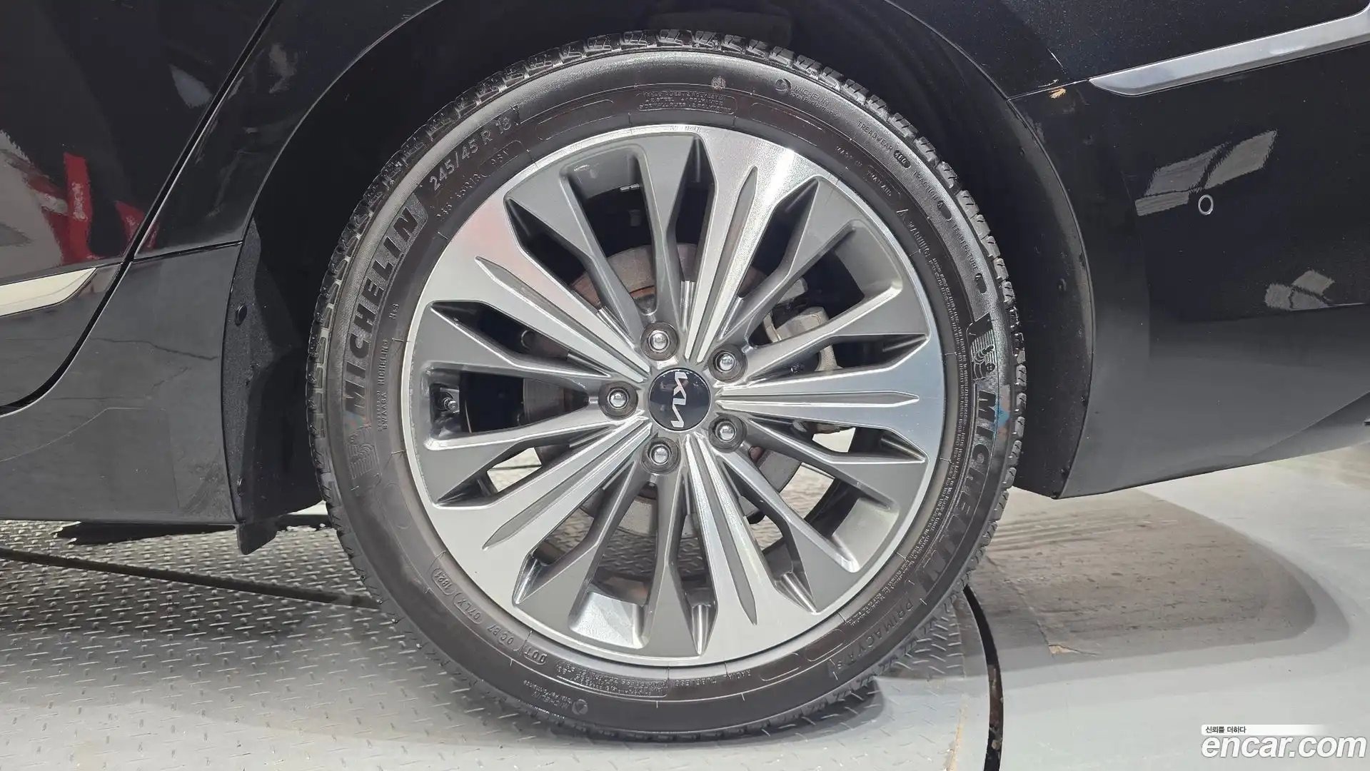 K8 Kia 2022.0-OUTER-031