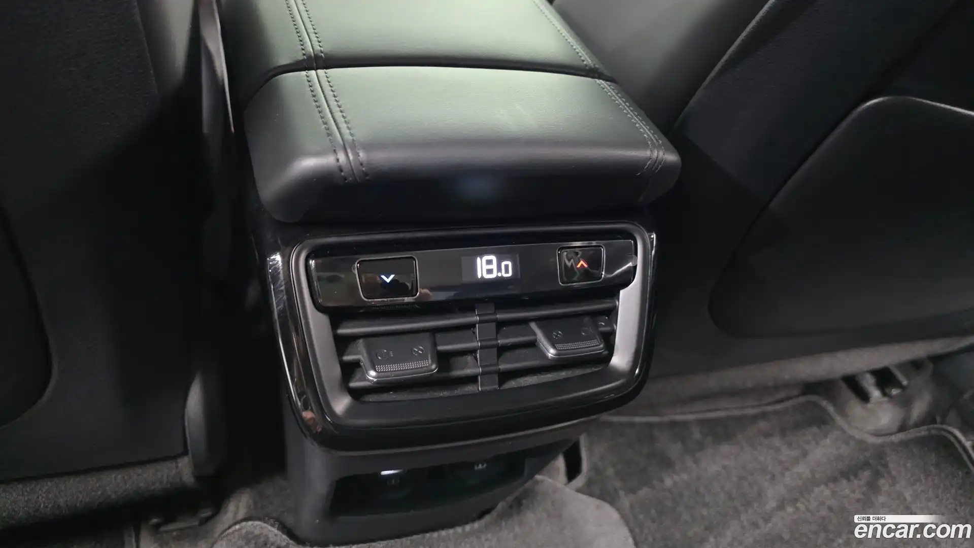 K8 Kia 2022.0-OPTION-044