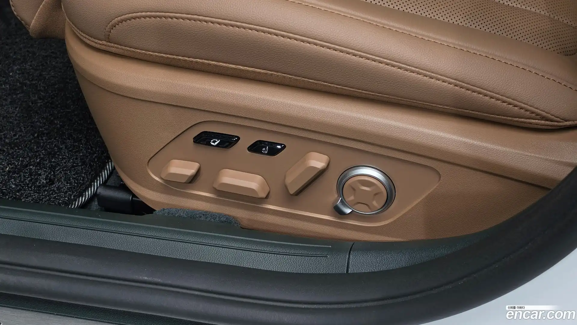 Grandeur Hyundai 2024.6-OPTION-040