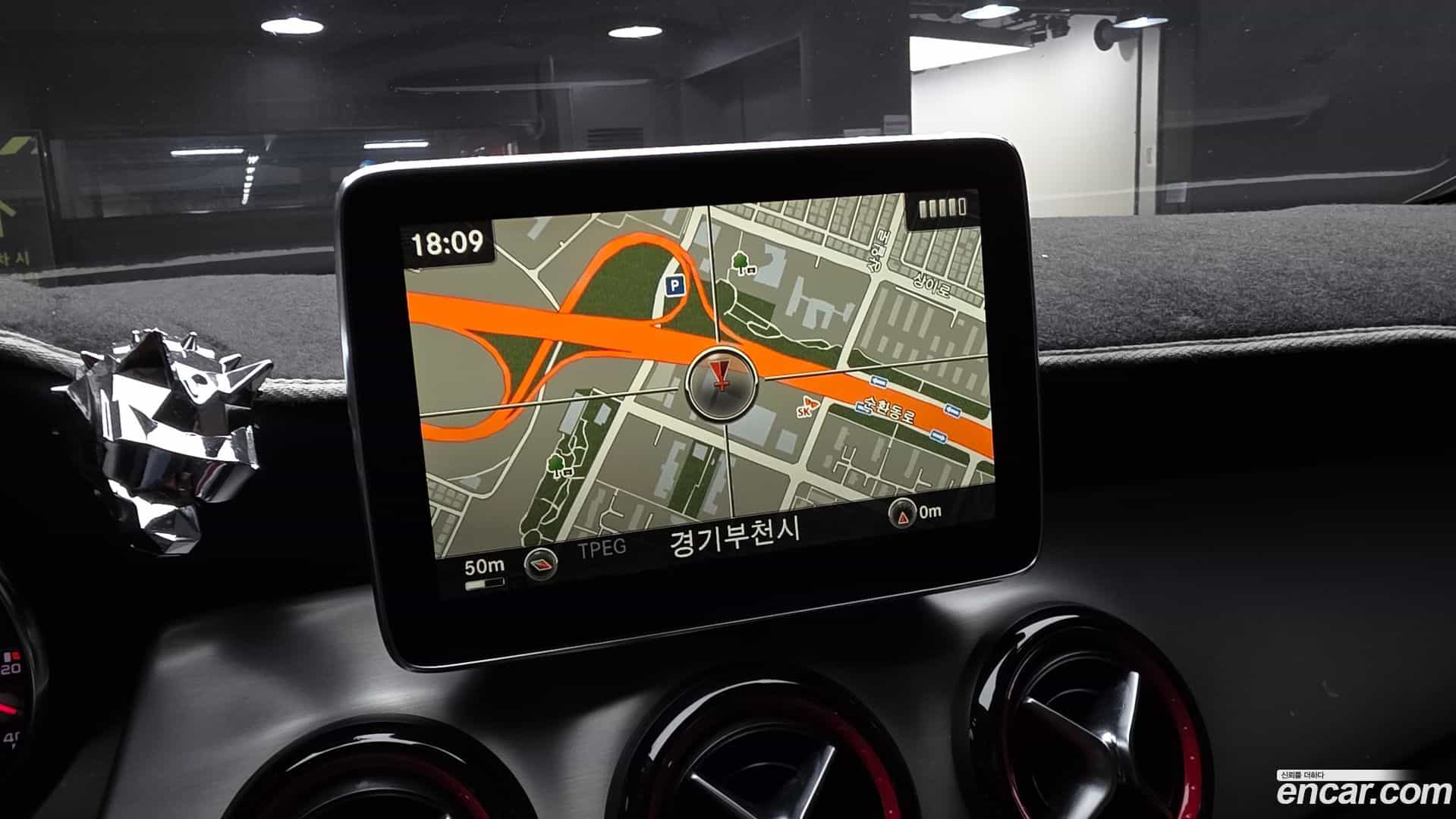 CLA-Class Mercedes-Benz 2015.2-OPTION-019