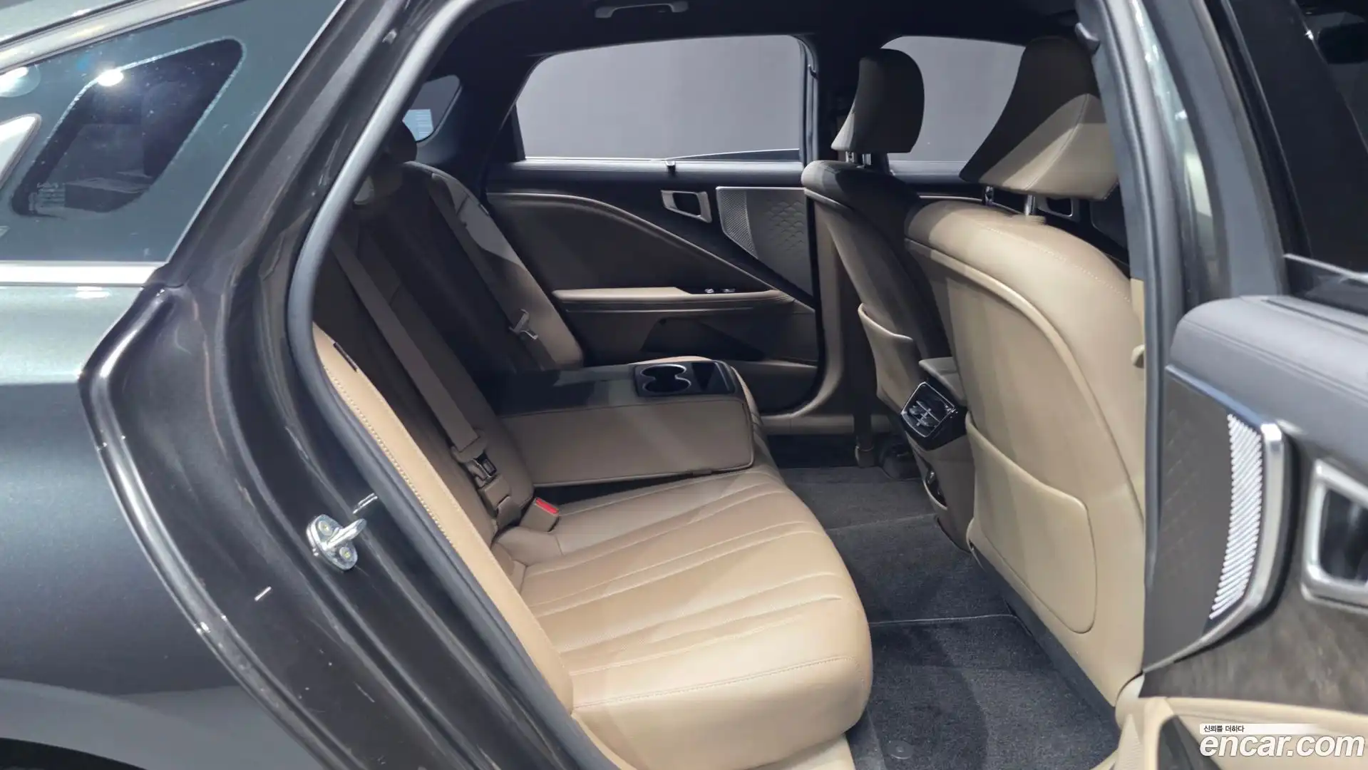 K8 Kia 2022.4-OPTION-016