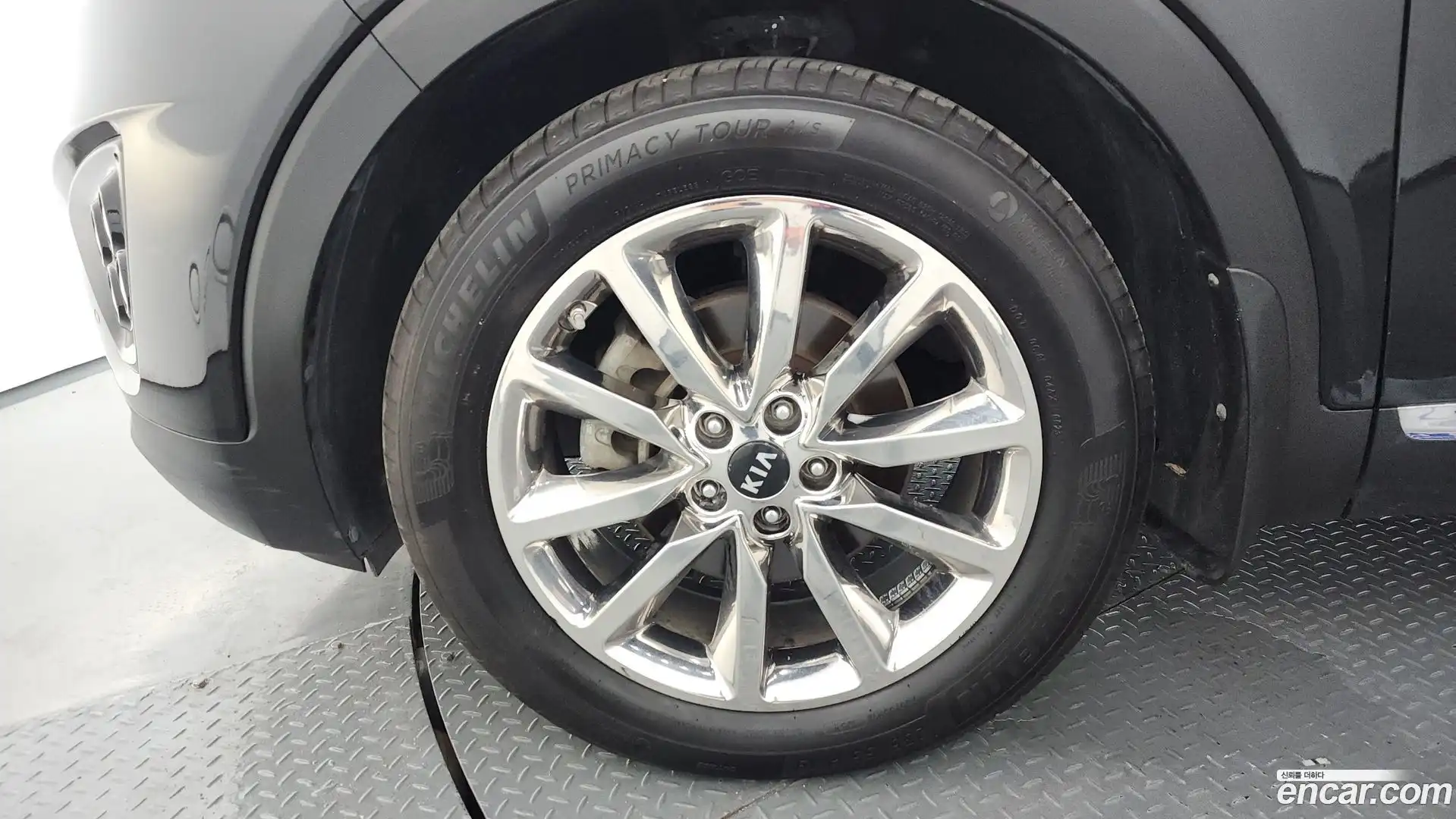 Sorento Kia 2016.8-OUTER-005