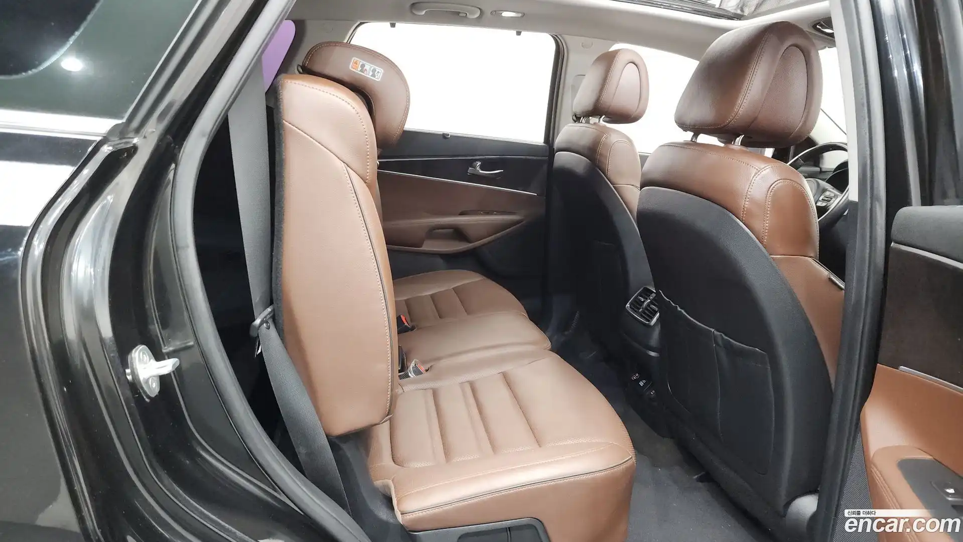 Sorento Kia 2016.8-OPTION-015
