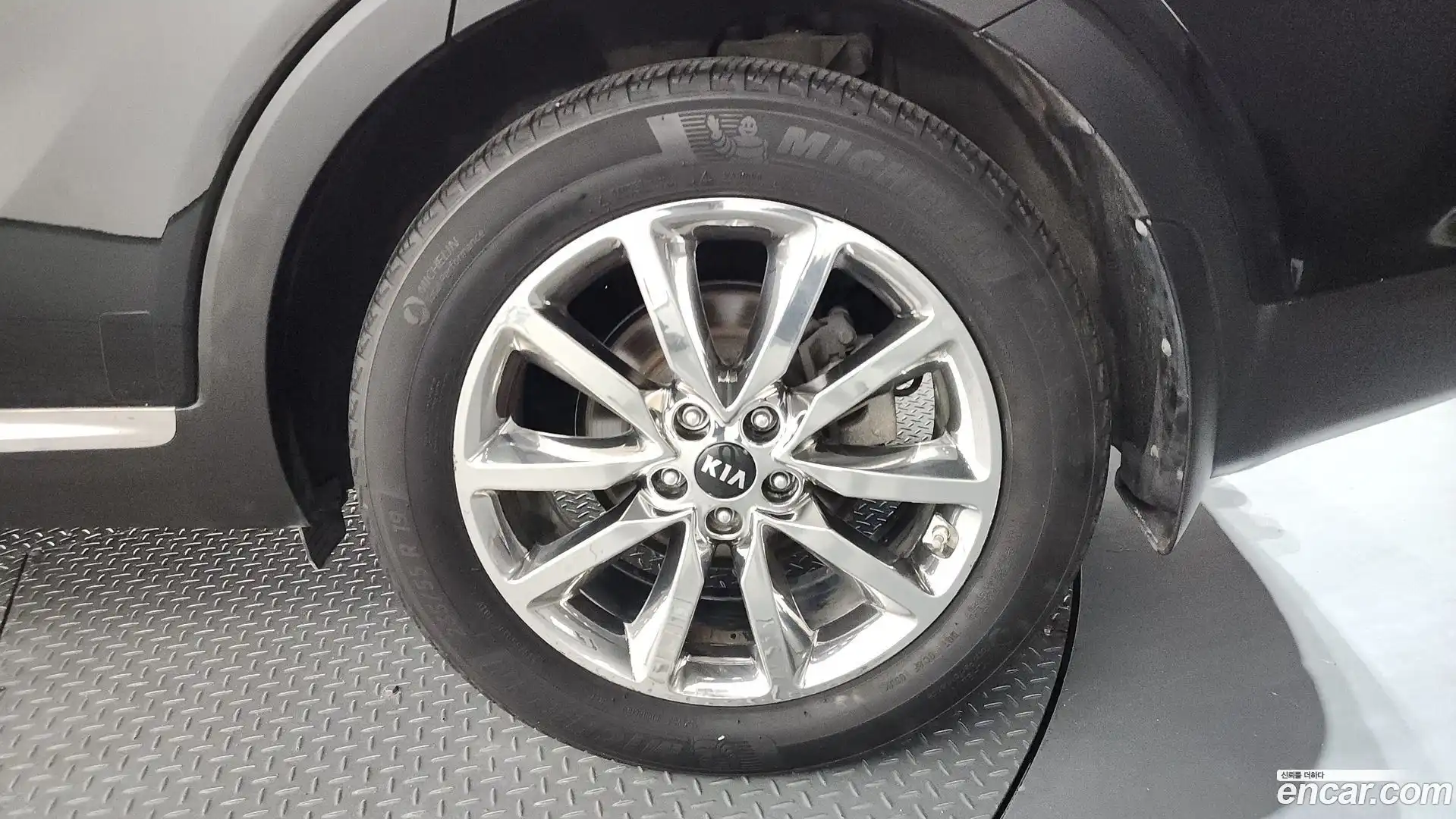 Sorento Kia 2016.8-OUTER-031