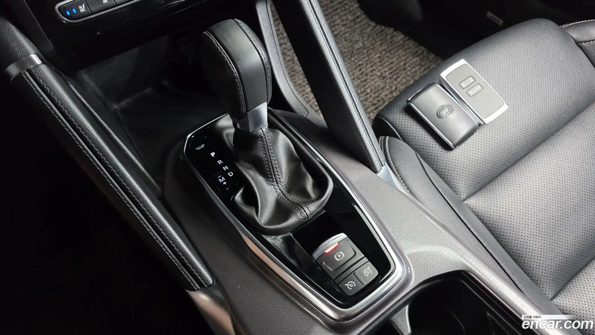 QM6 Renault Korea 2018.1-INNER-009