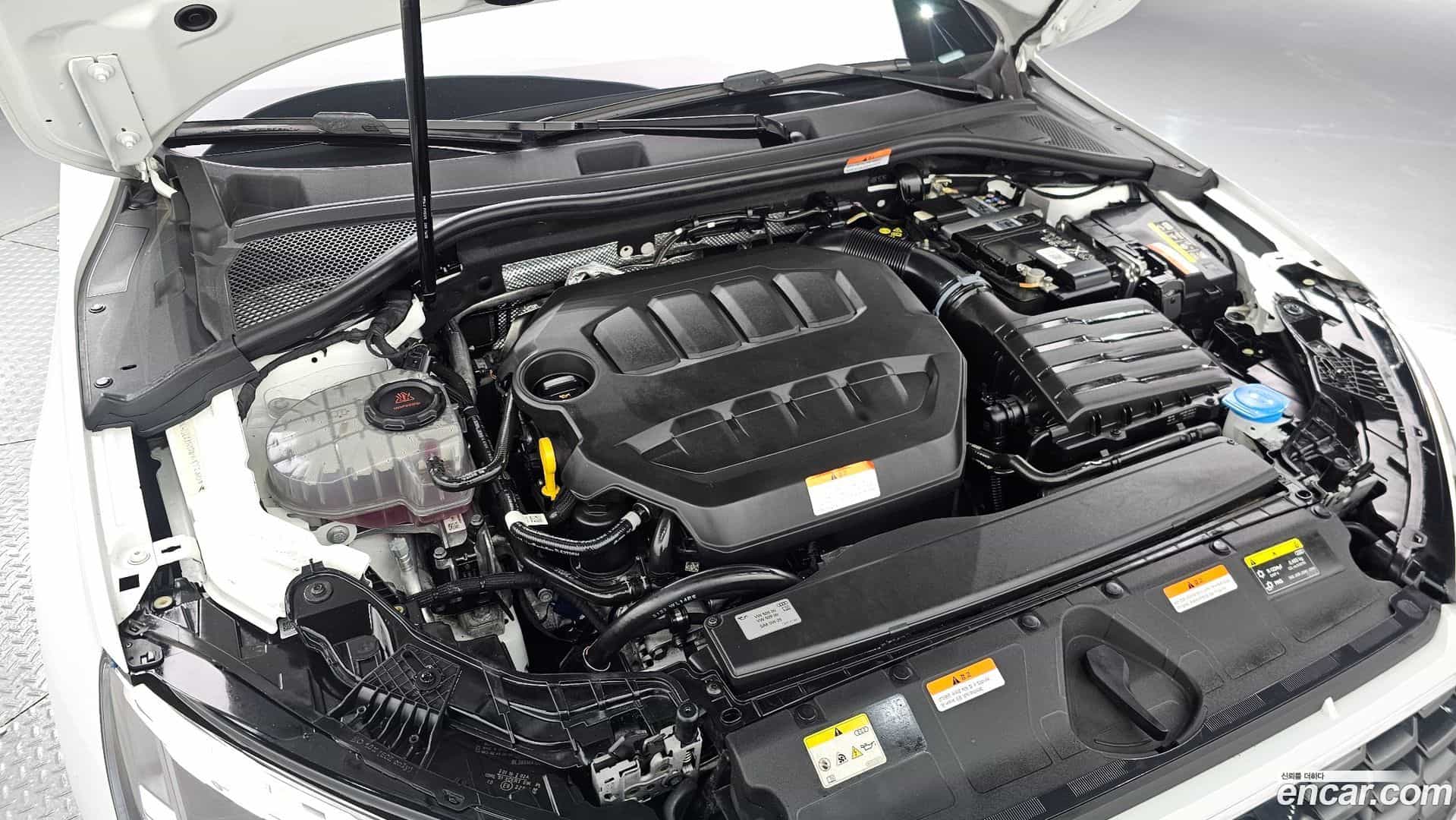 A3 Audi 2023.10-OUTER-006