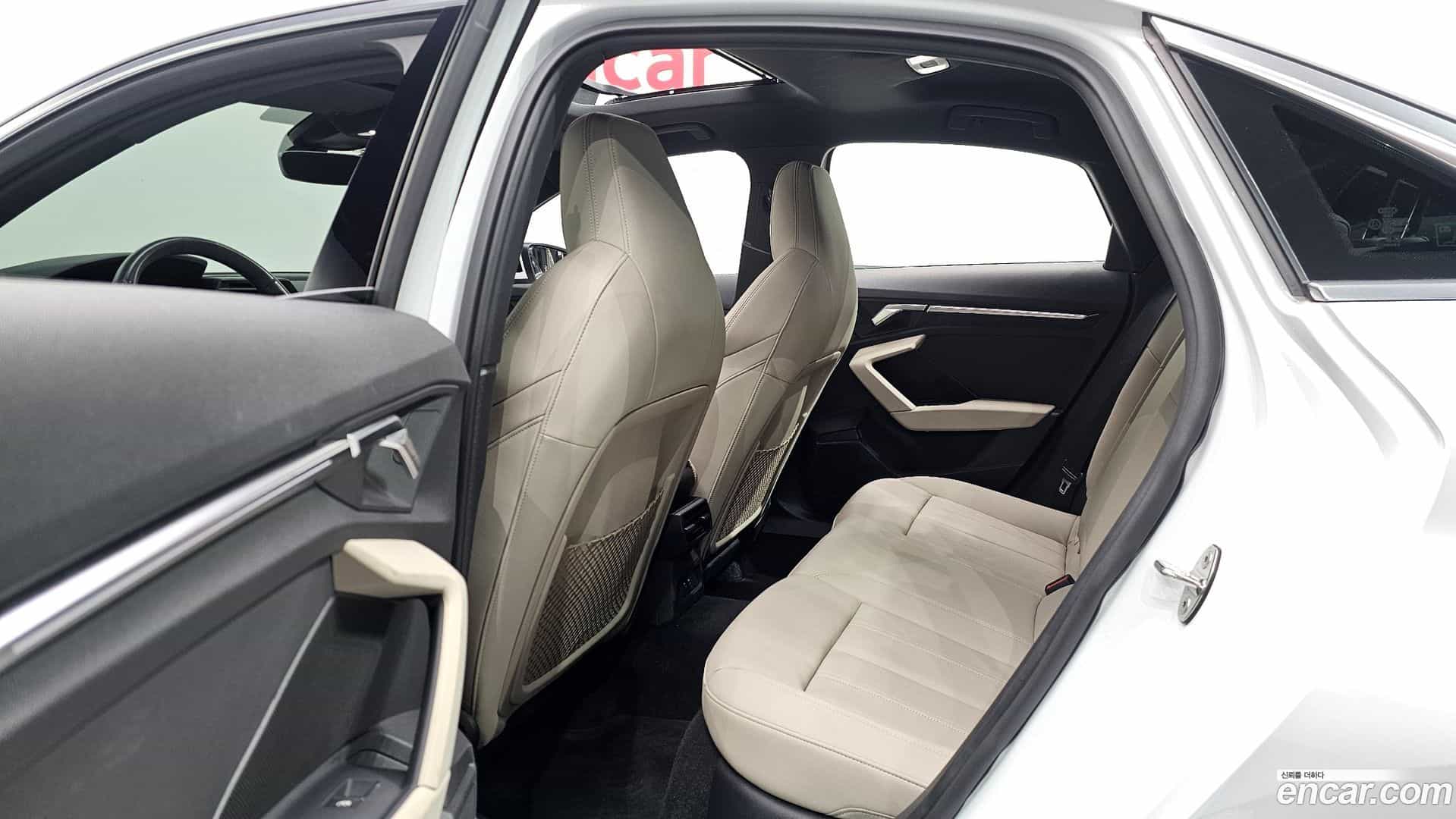 A3 Audi 2023.10-OPTION-015