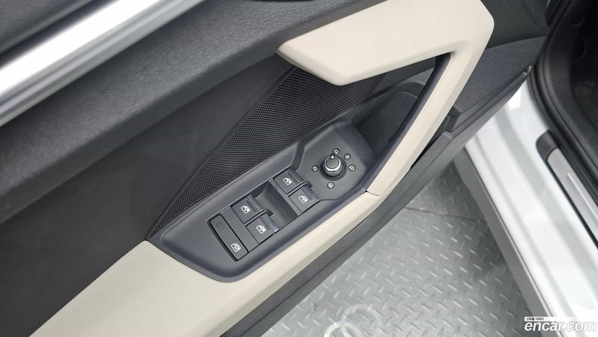 A3 Audi 2023.10-OPTION-024